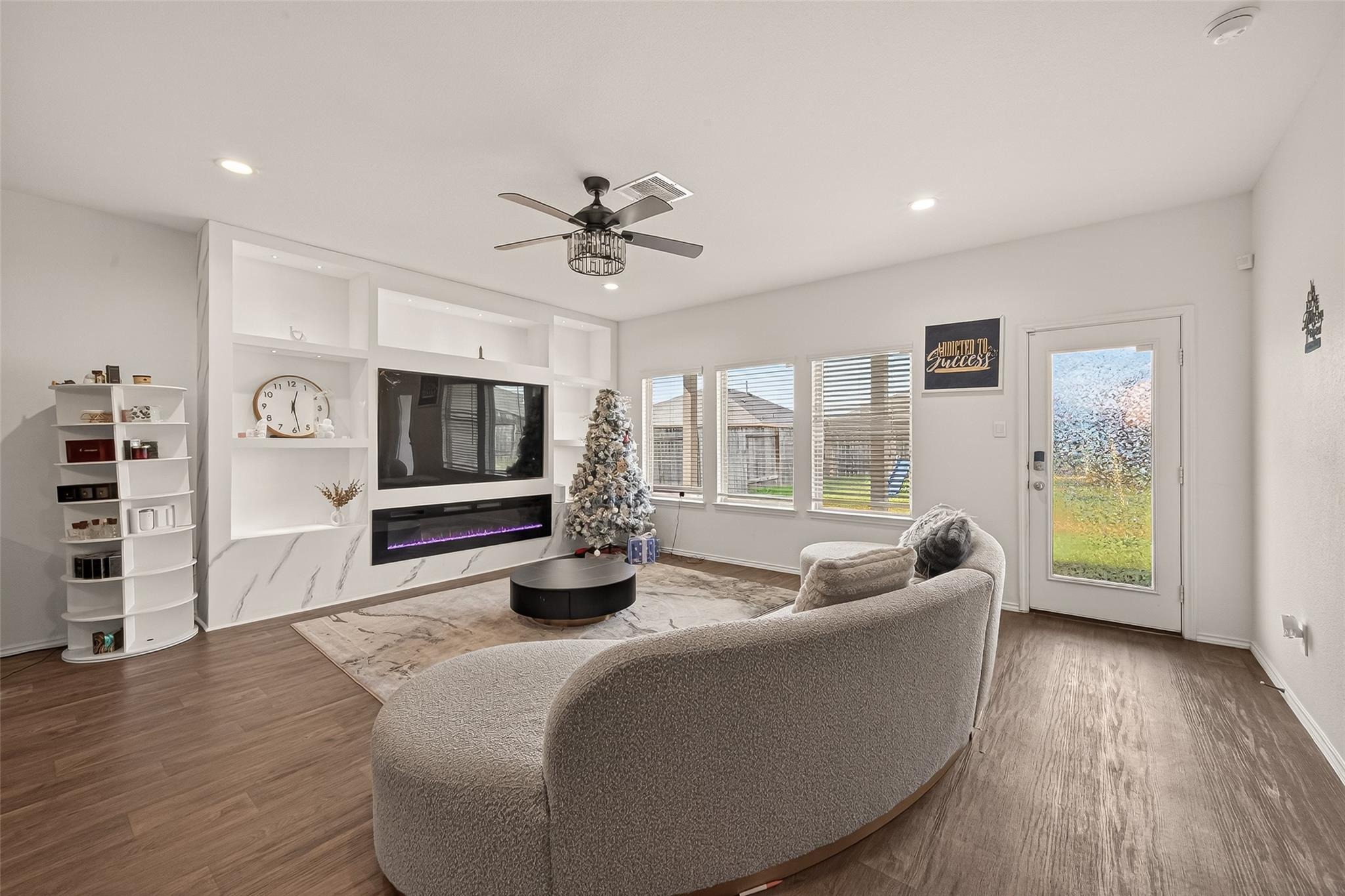 Becker Hills Ln, Katy, TX 77449 #1