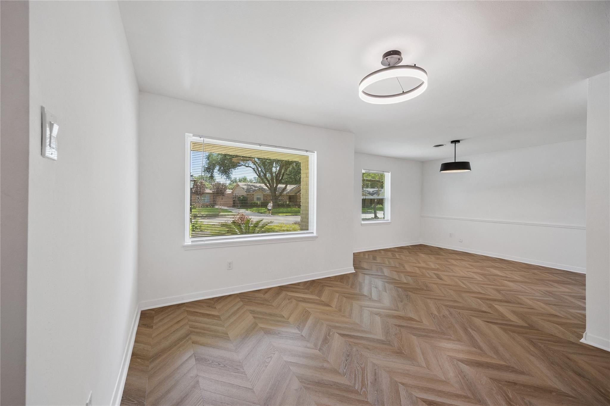 Yarwell Dr, Houston, TX 77096 #1