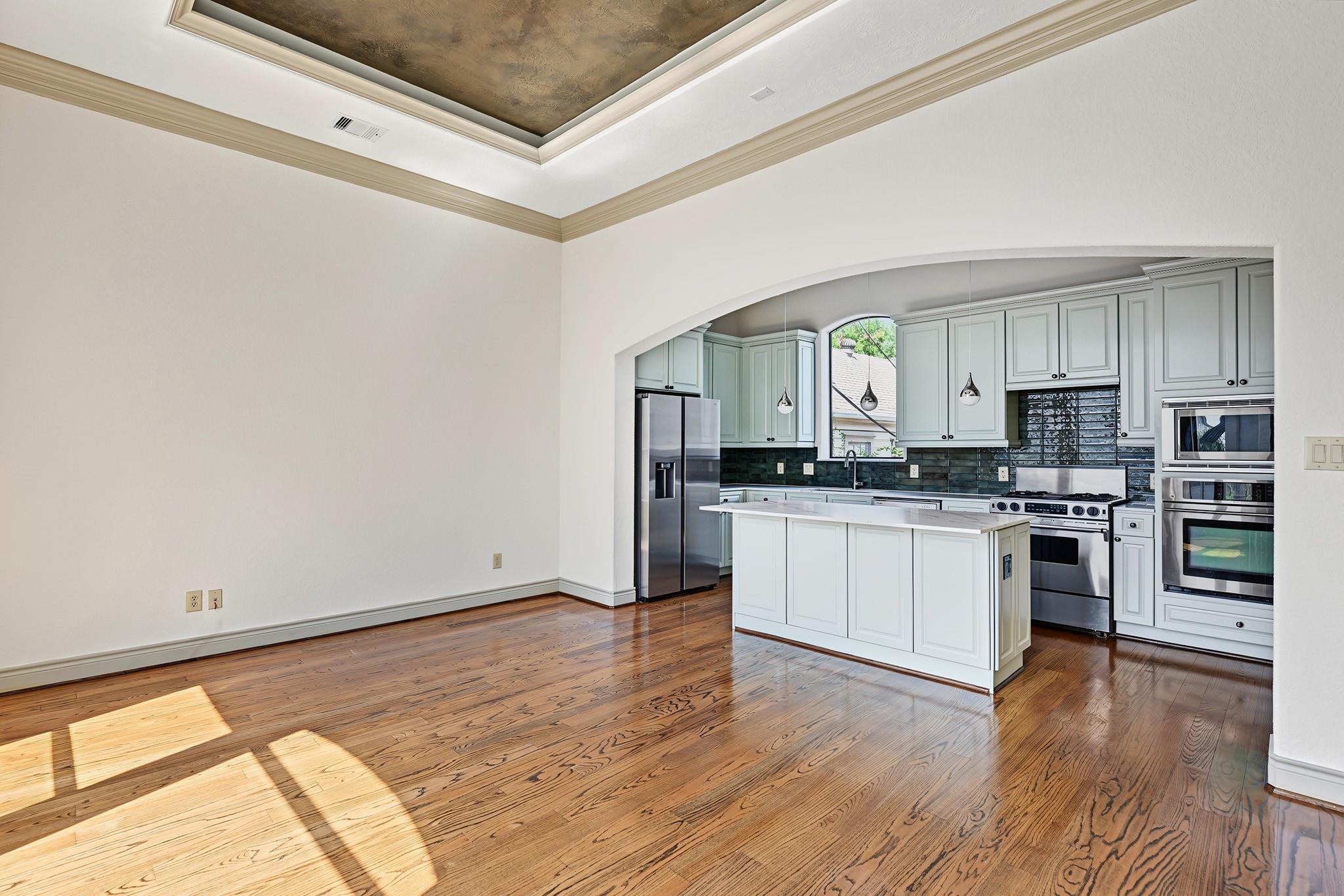 Harold St, Houston, TX 77098 #1