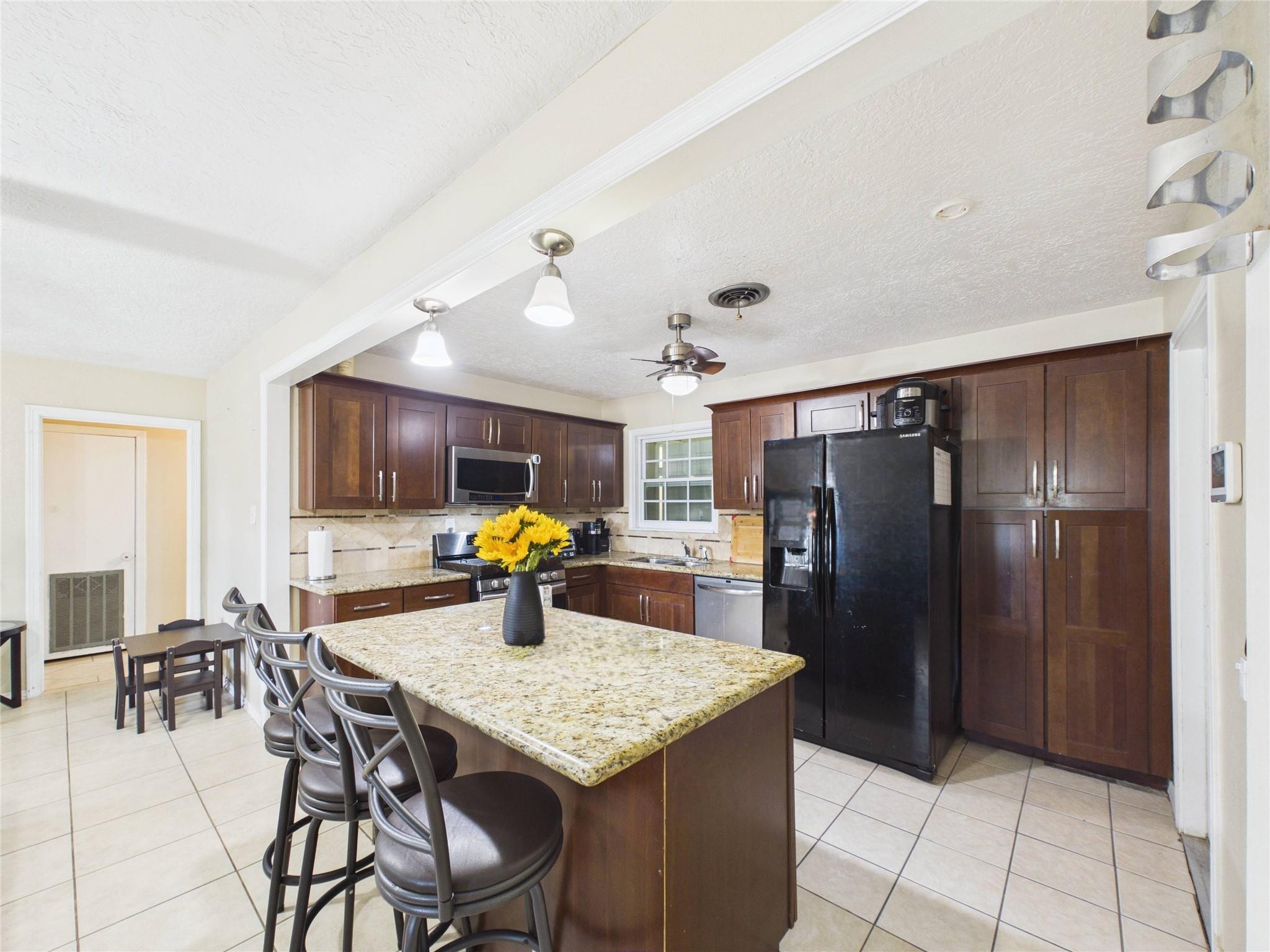 Circle Dr, Baytown, TX 77520 #1