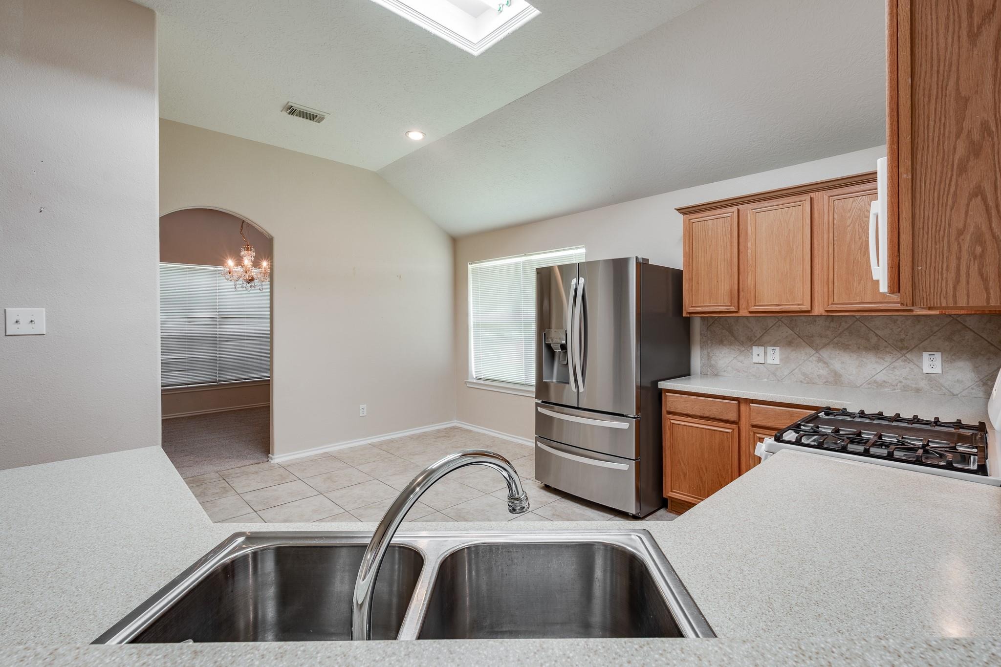 Coleus Ln, Baytown, TX 77521 #1