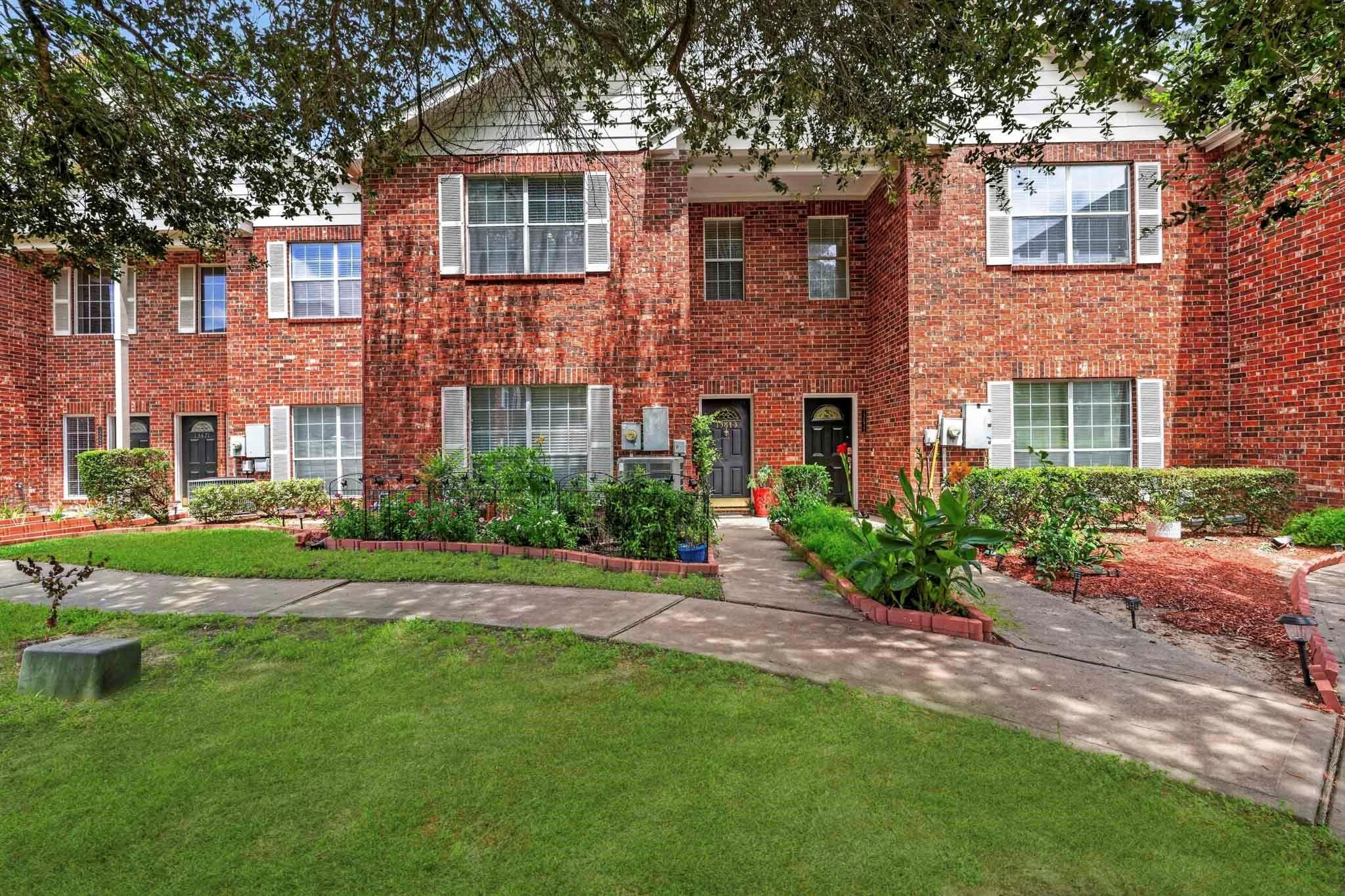 Garden Grove Ct, Houston, TX 77082