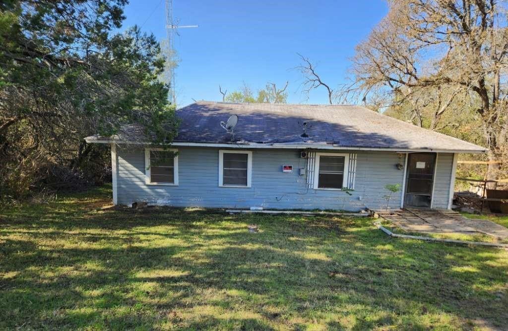 Live Oak Loop, Whitney, TX 76692