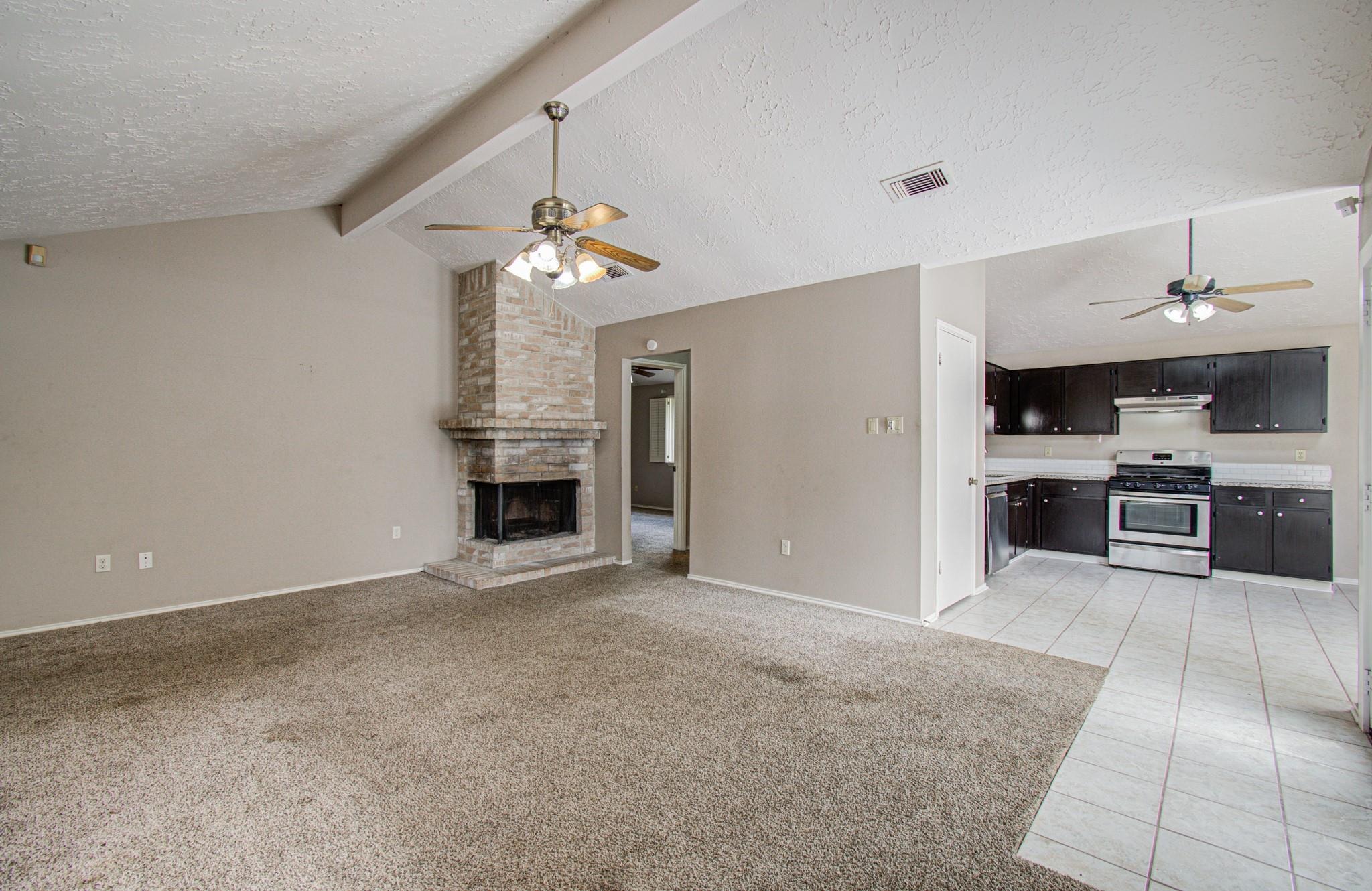 Suttonford Dr, Houston, TX 77066 #1