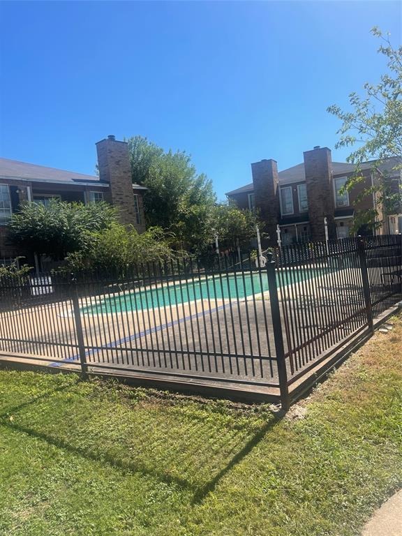 Sandpiper Dr, Houston, TX 77035 #1