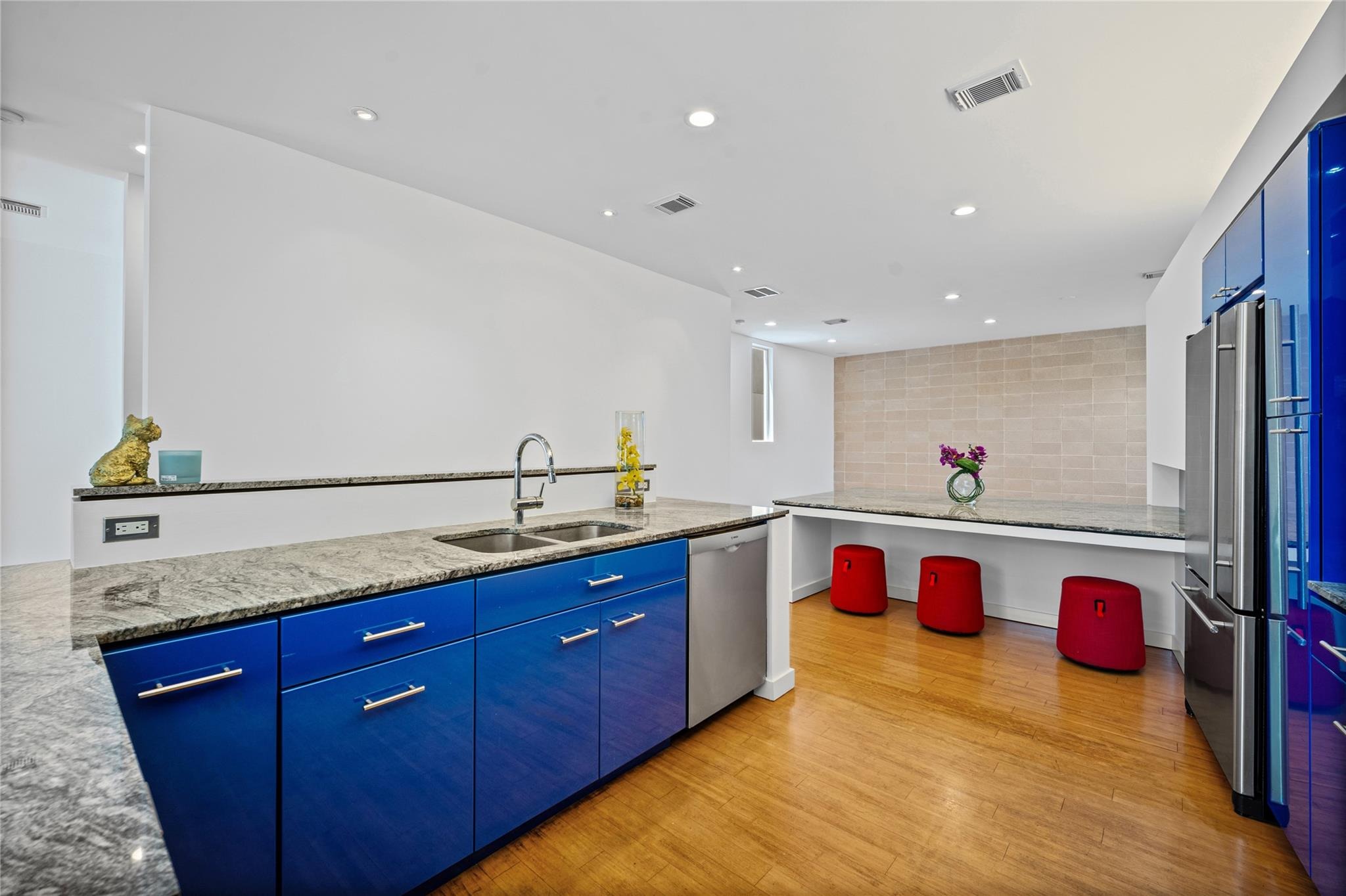 Alabama St, Houston, TX 77006 #1
