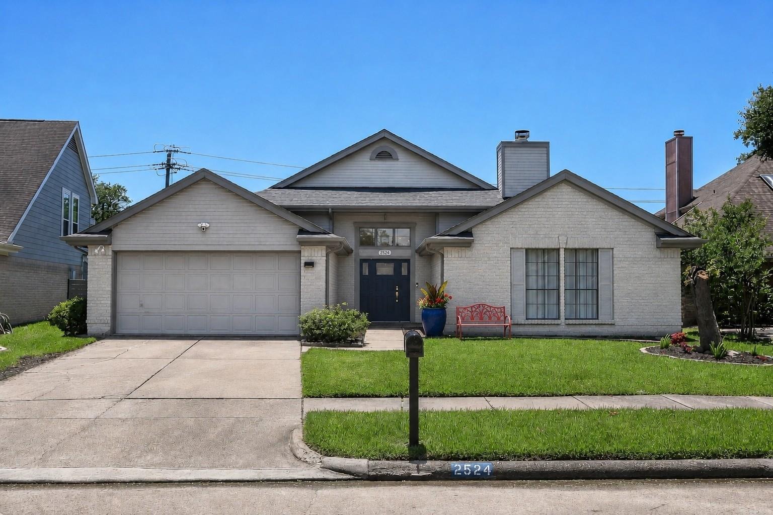 Hadley Cir, Sugar Land, TX 77478