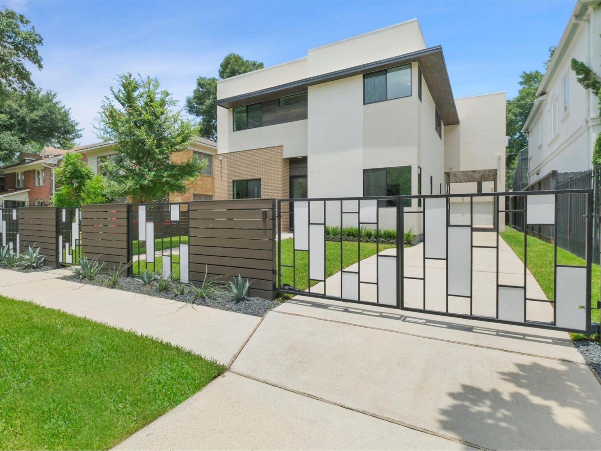 Kipling St, Houston, TX 77098