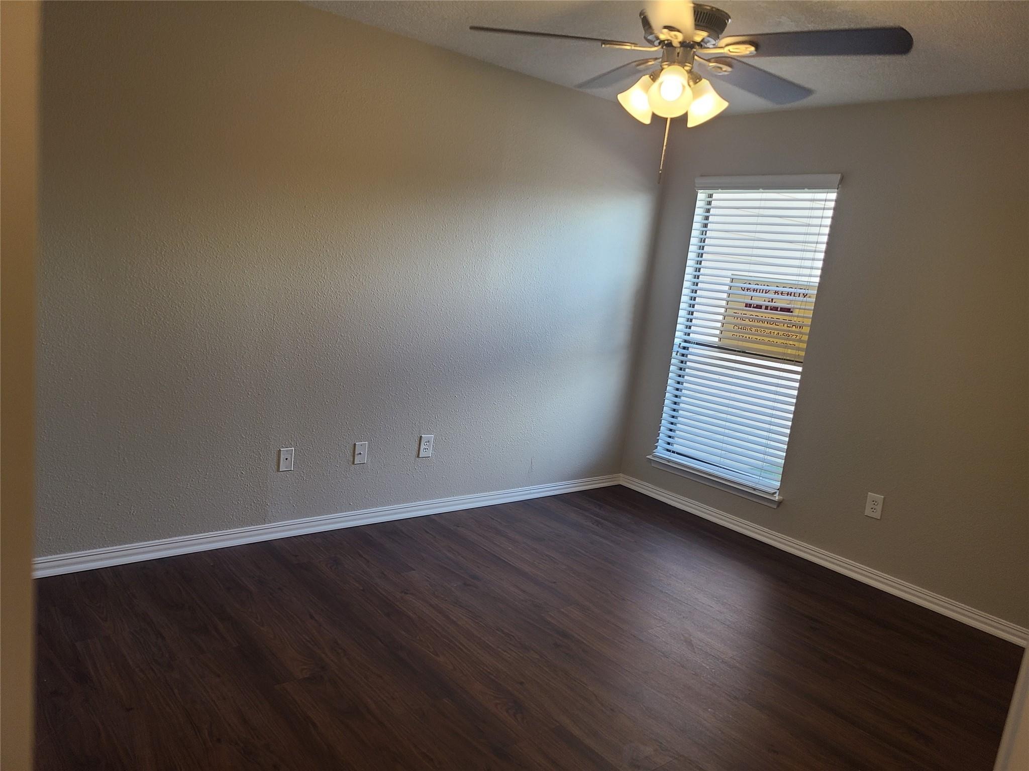 Lakeview Ter, Montgomery, TX 77356 #1