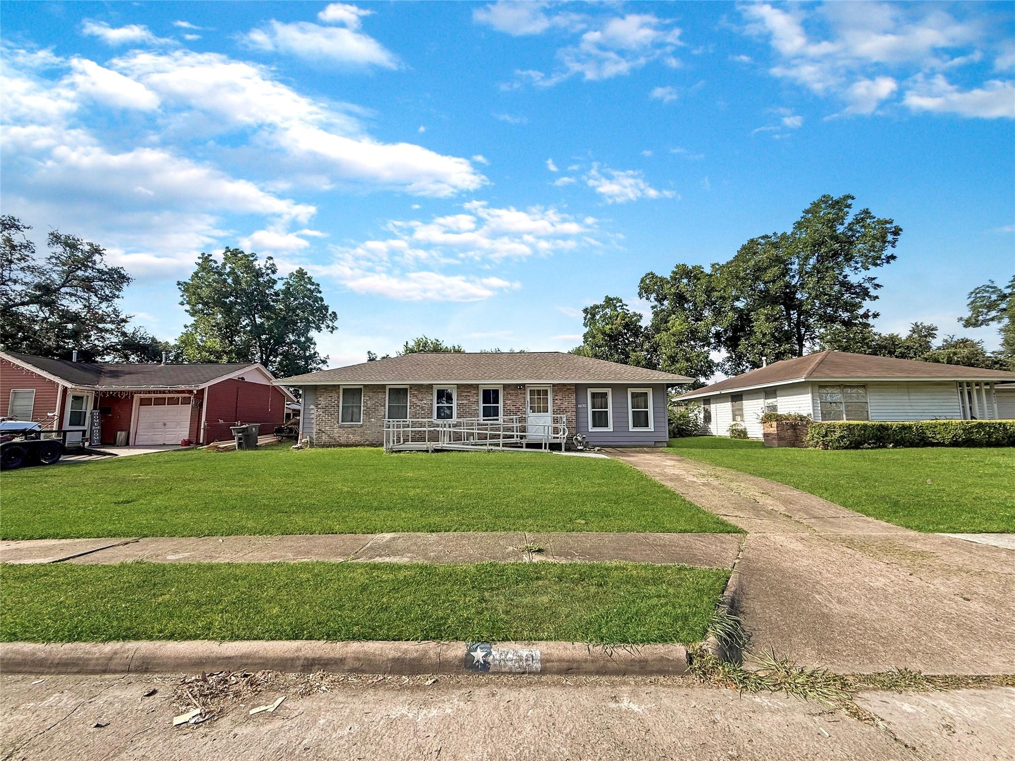 Anacortes St, Houston, TX 77061