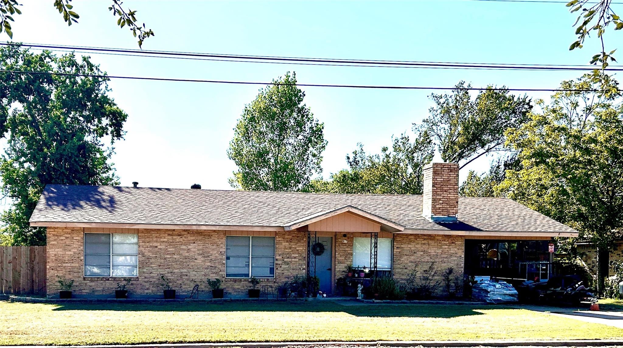 Harris St, Giddings, TX 78942