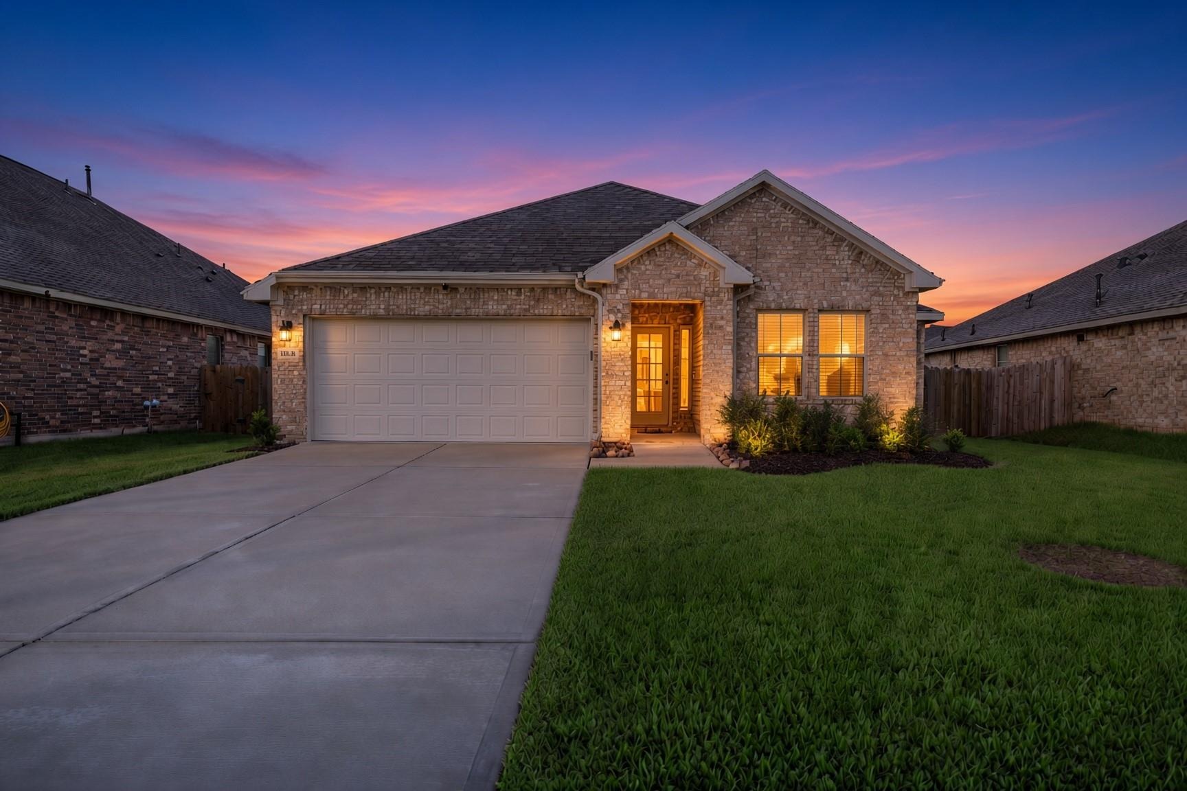Fenwick Rd, Texas City, TX 77591