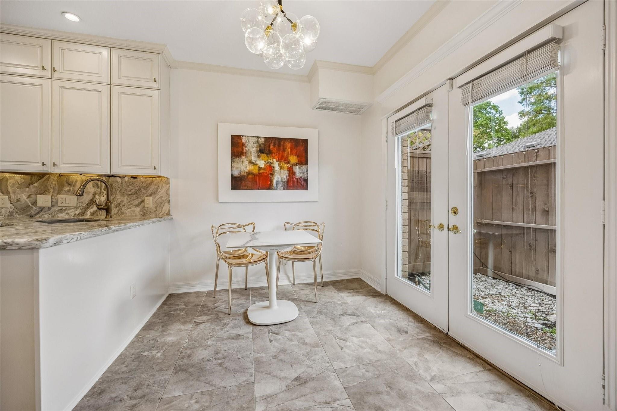 Nantucket Dr, Houston, TX 77057 #1