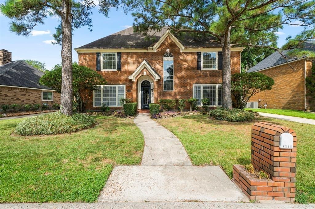 Rock Springs Dr, Kingwood, TX 77345