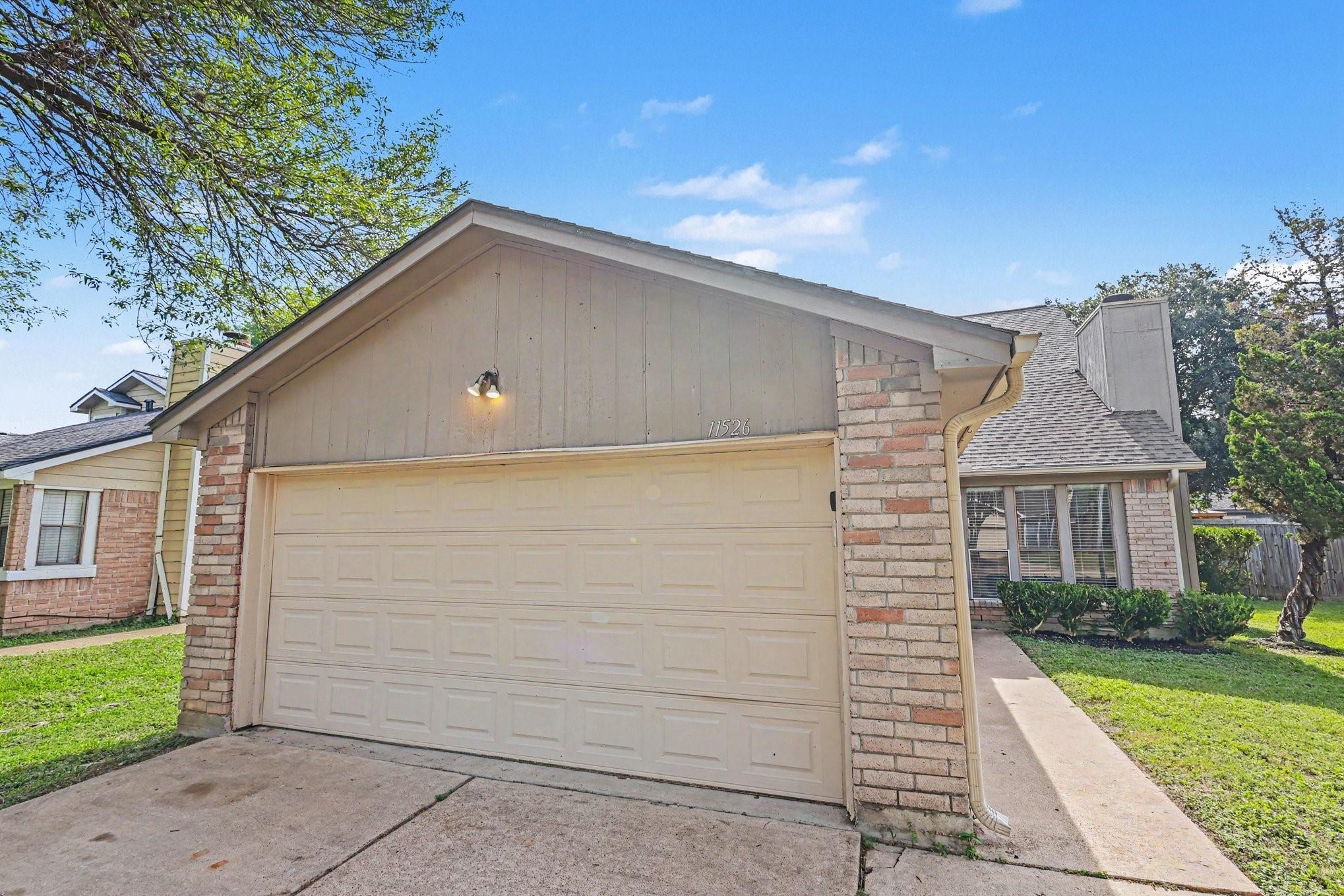 Henley Dr, Houston, TX 77064