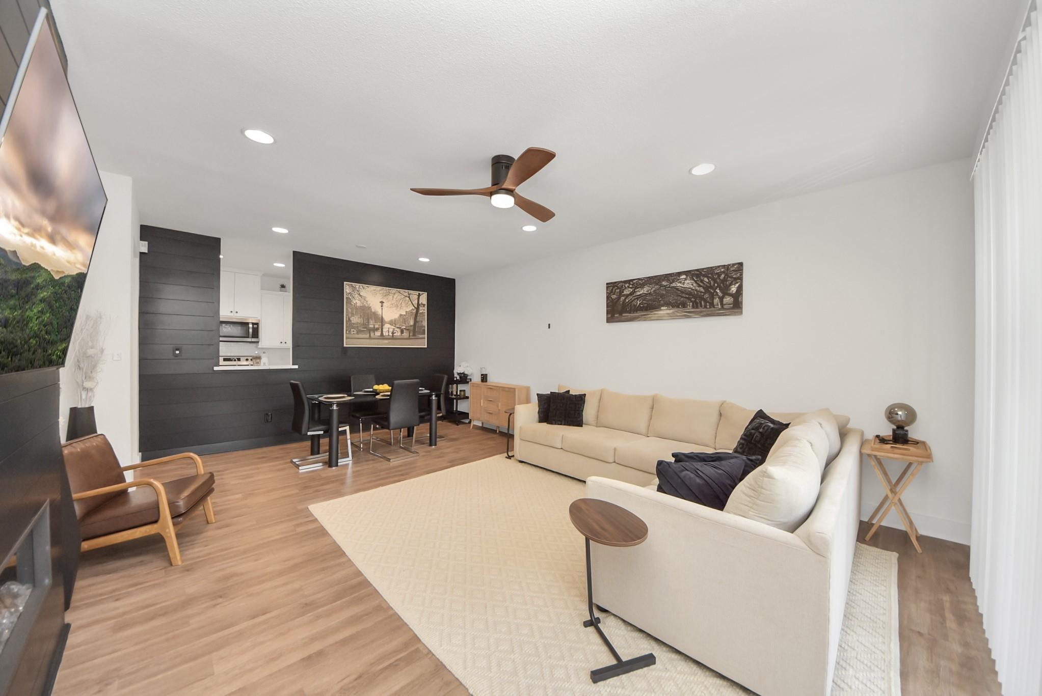 Underwood St, Houston, TX 77030