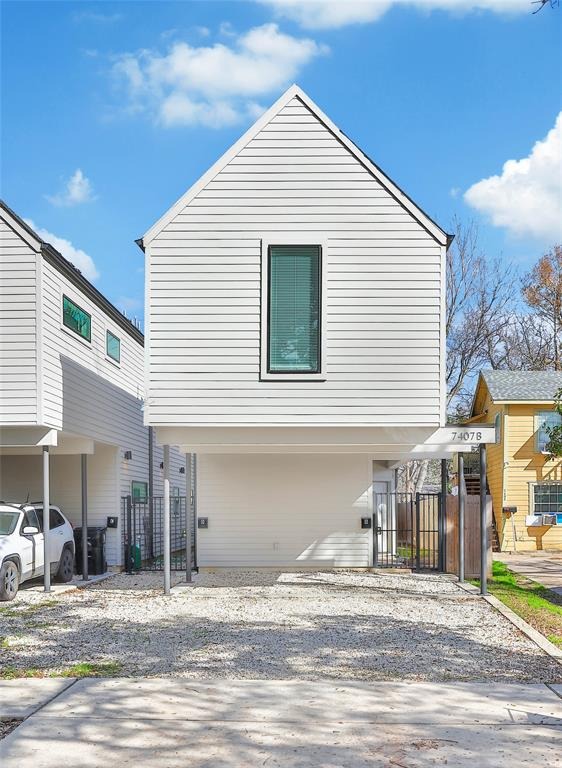 Rusk St, Houston, TX 77011