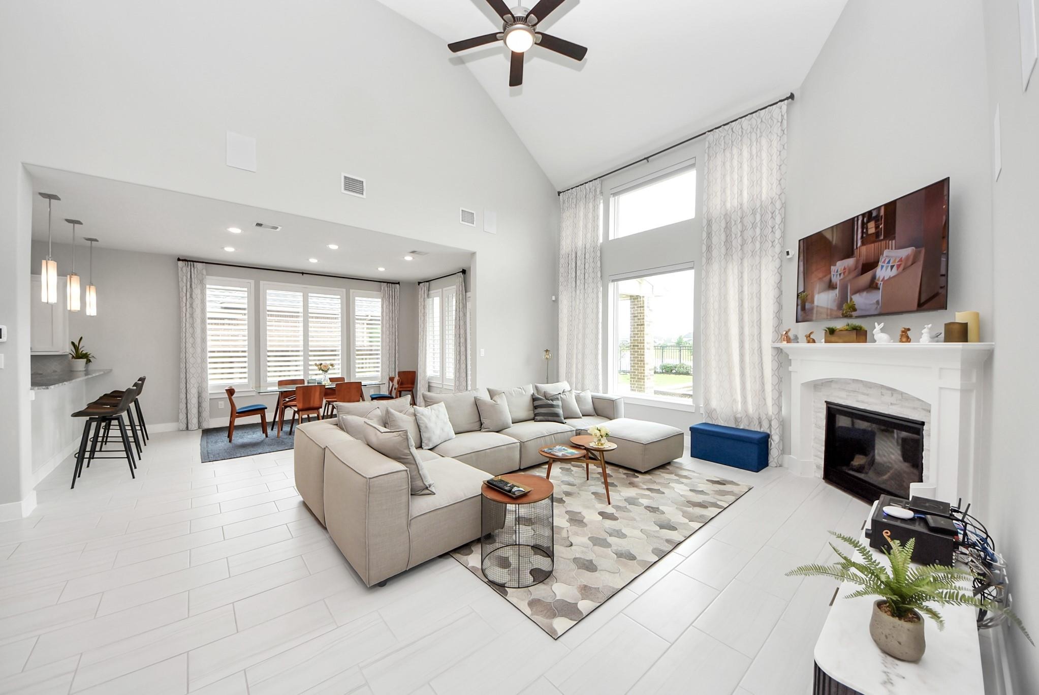 Woodleaf Lake Loop, Katy, TX 77493 #1