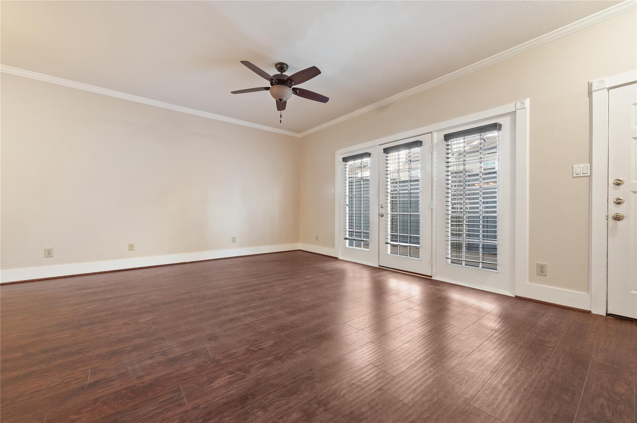 Wilcrest Dr, Houston, TX 77042 #1