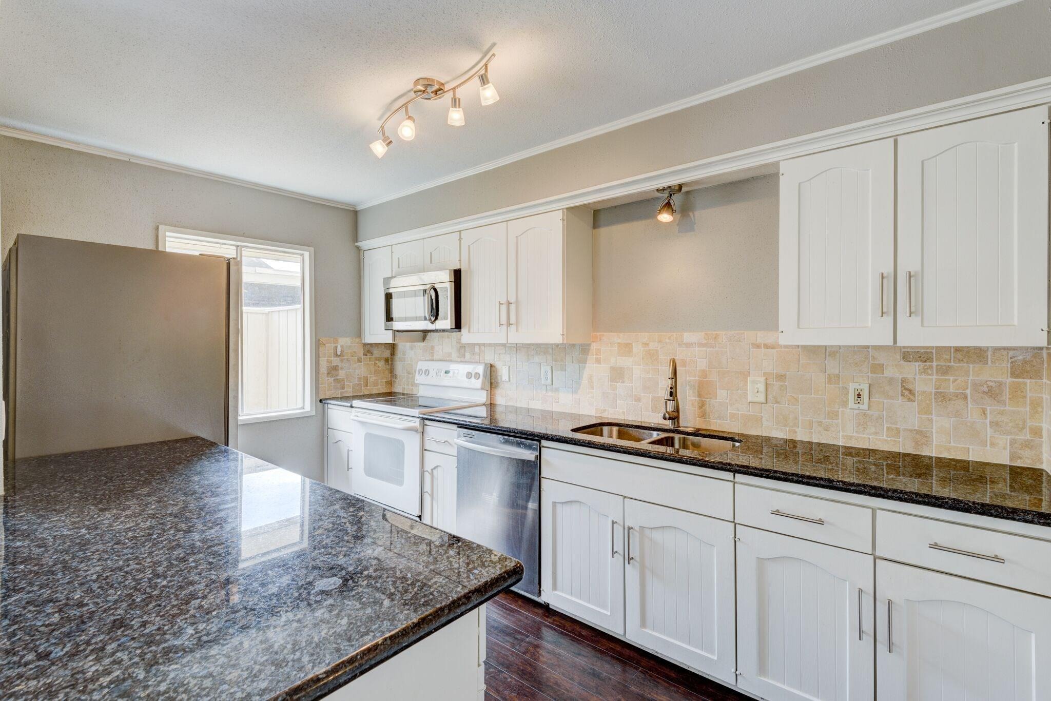 Burgoyne Rd, Houston, TX 77057 #1