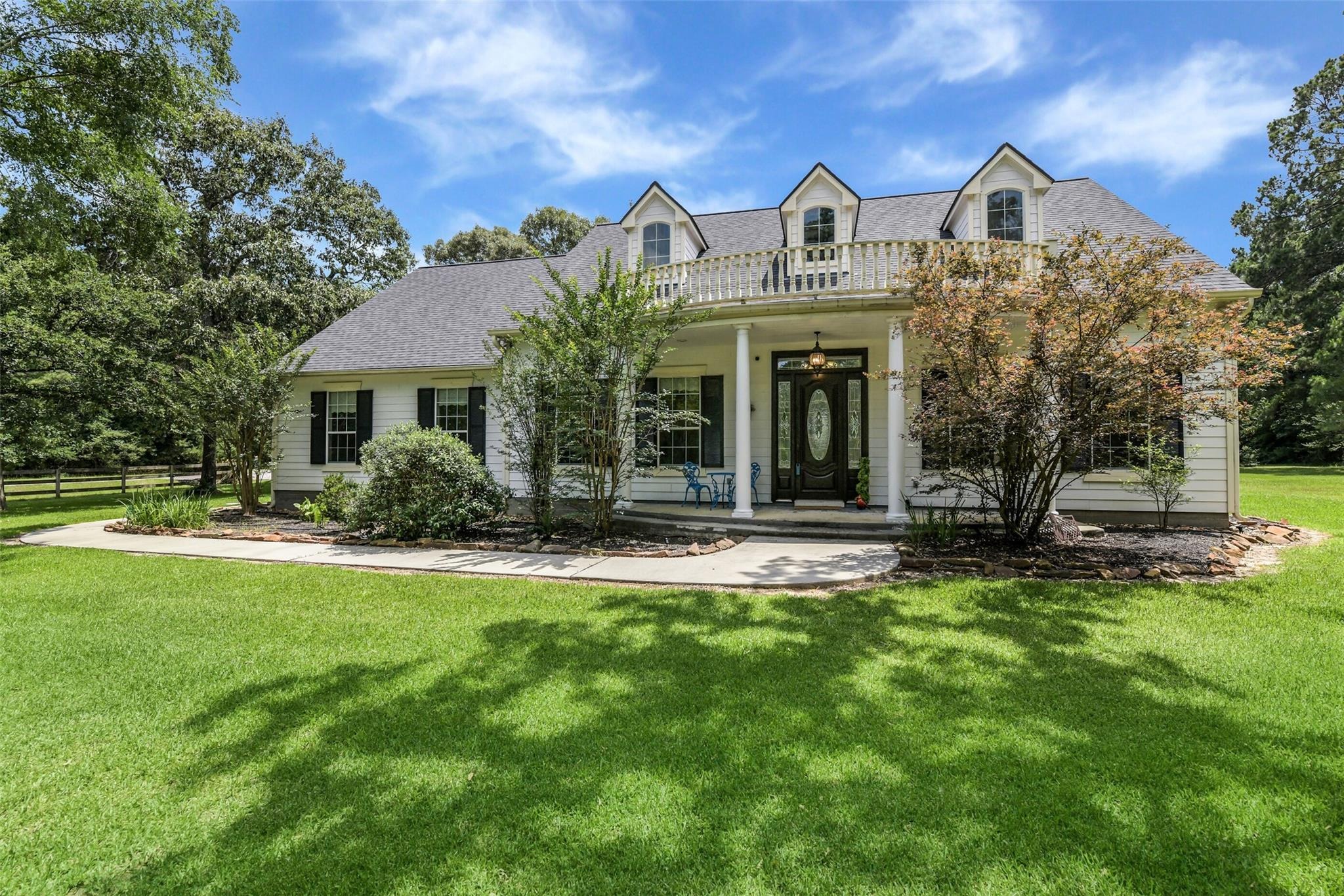 Holly Oaks Cir, Magnolia, TX 77355
