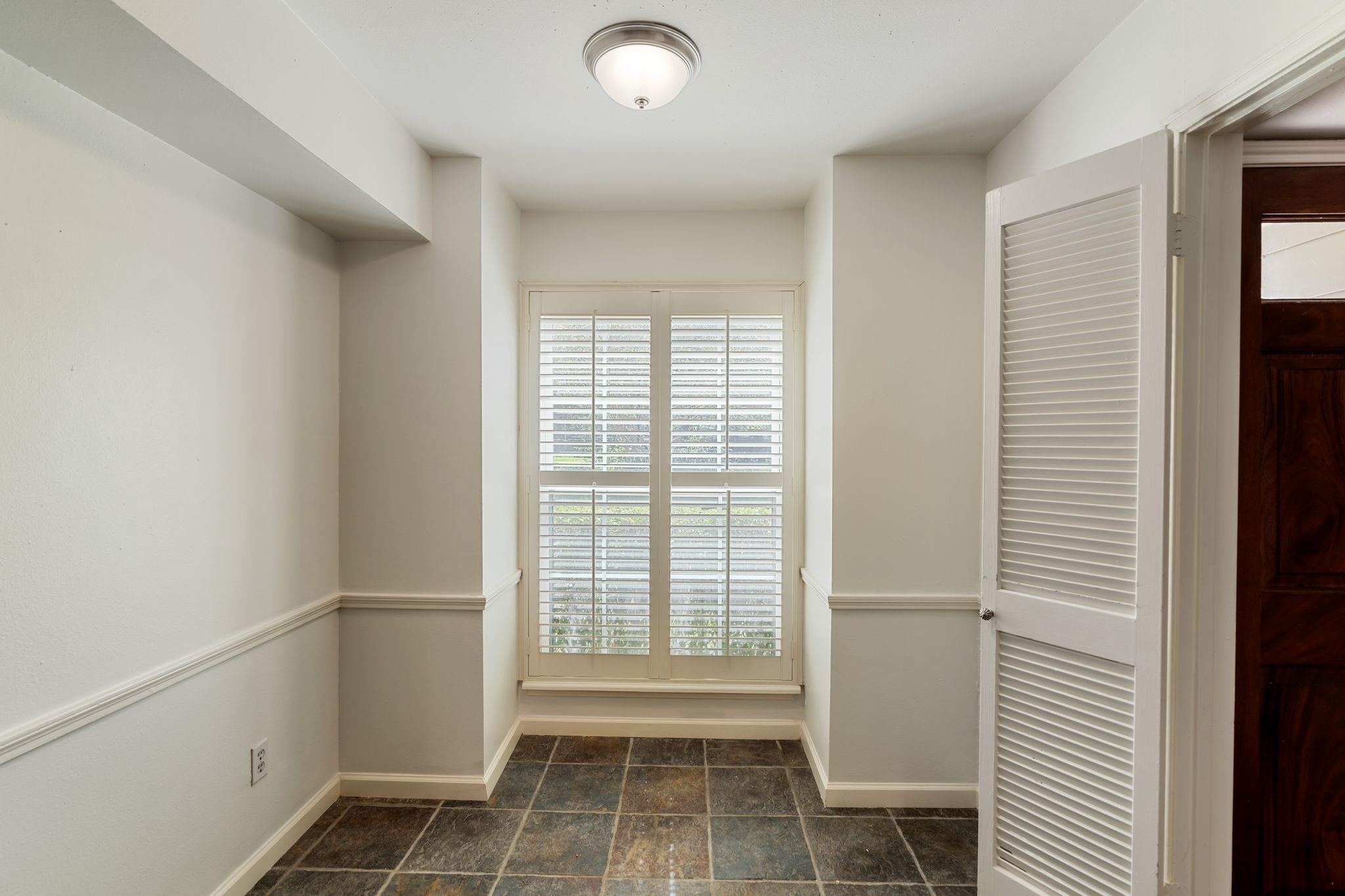 Trail Hollow Dr, Houston, TX 77079 #1