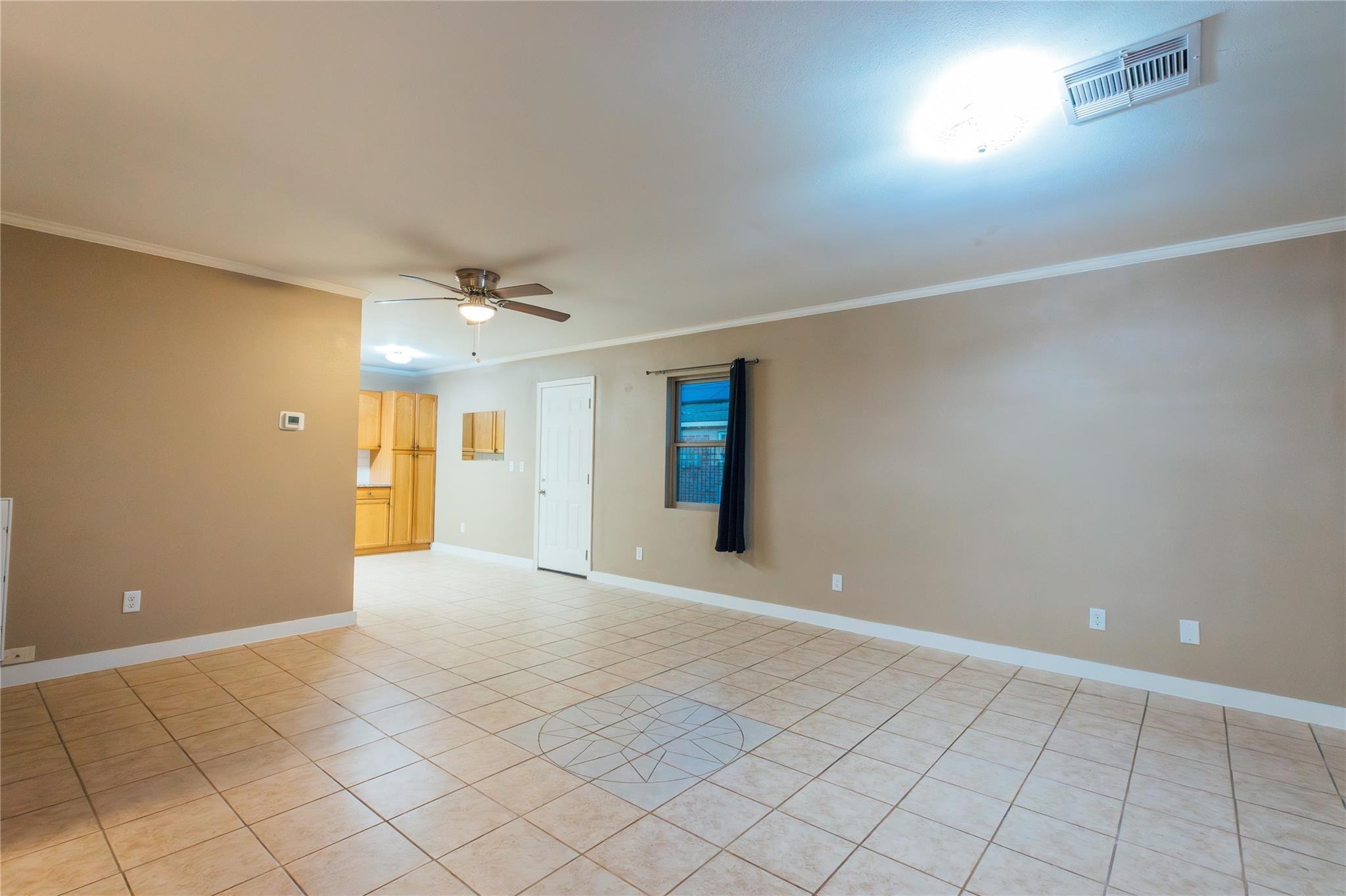 Schutz St, Houston, TX 77032 #1