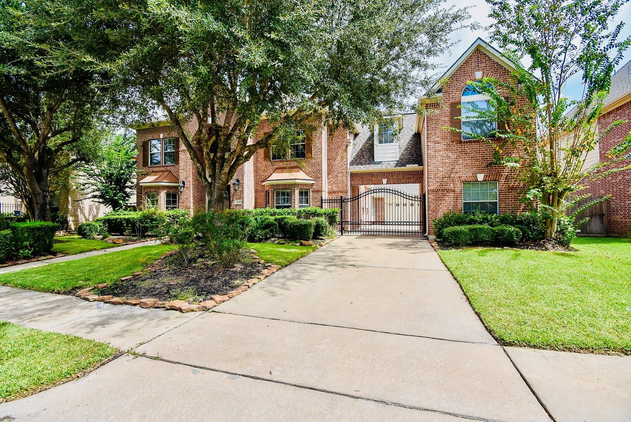 Whitfield St, Sugar Land, TX 77479
