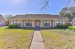 Sleepy Creek Dr, Houston, TX 77017