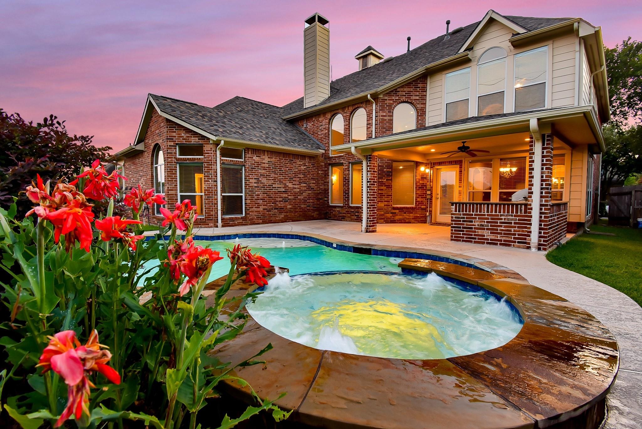 Gable Wing Ln, Sugar Land, TX 77479