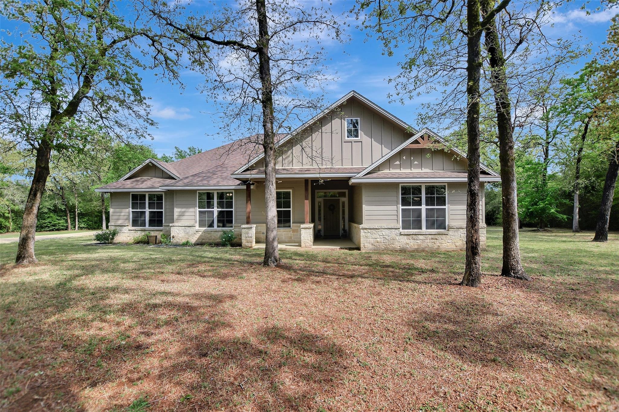 Evelyn Ct, Franklin, TX 77856