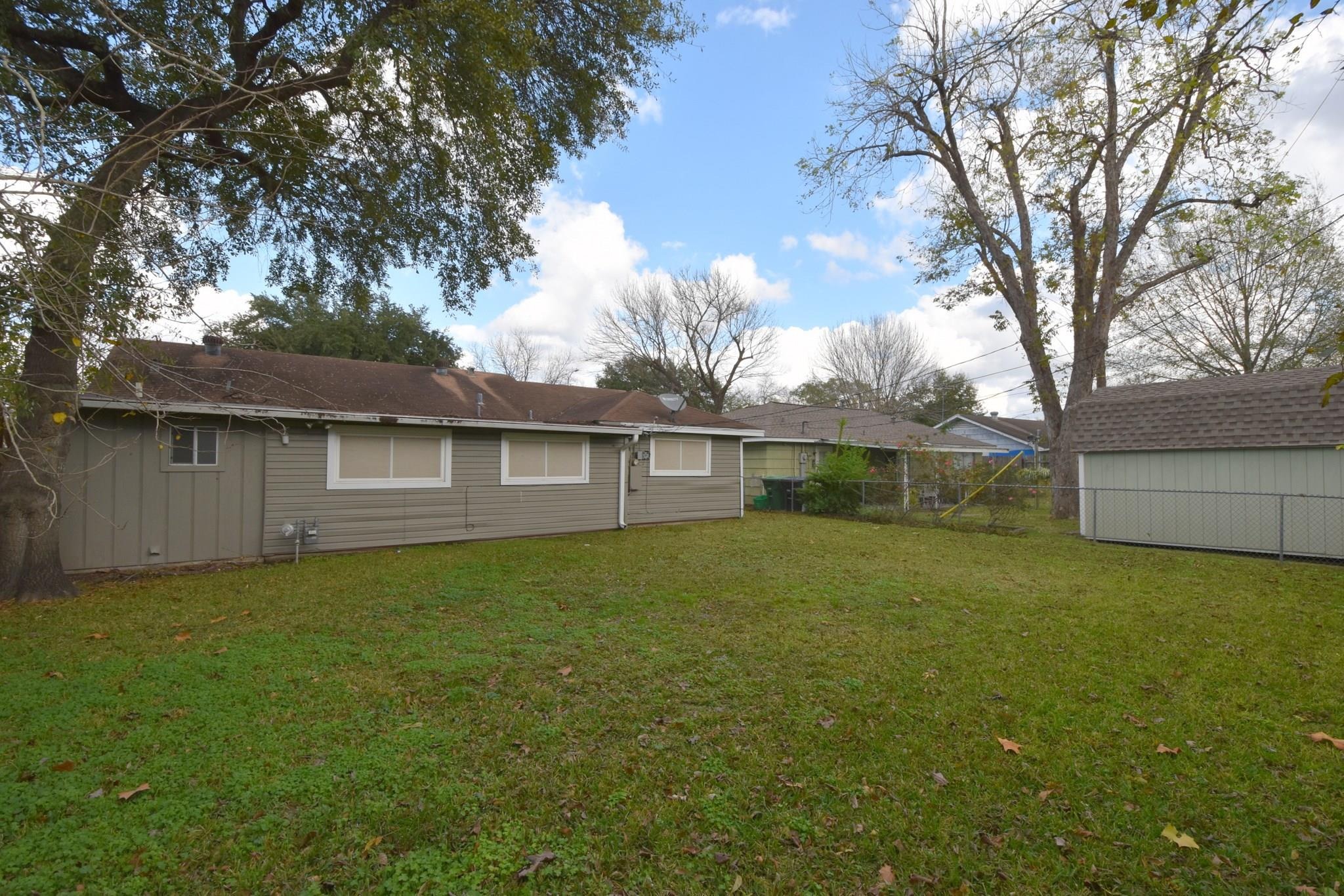 Underhill St, Houston, TX 77092 #1