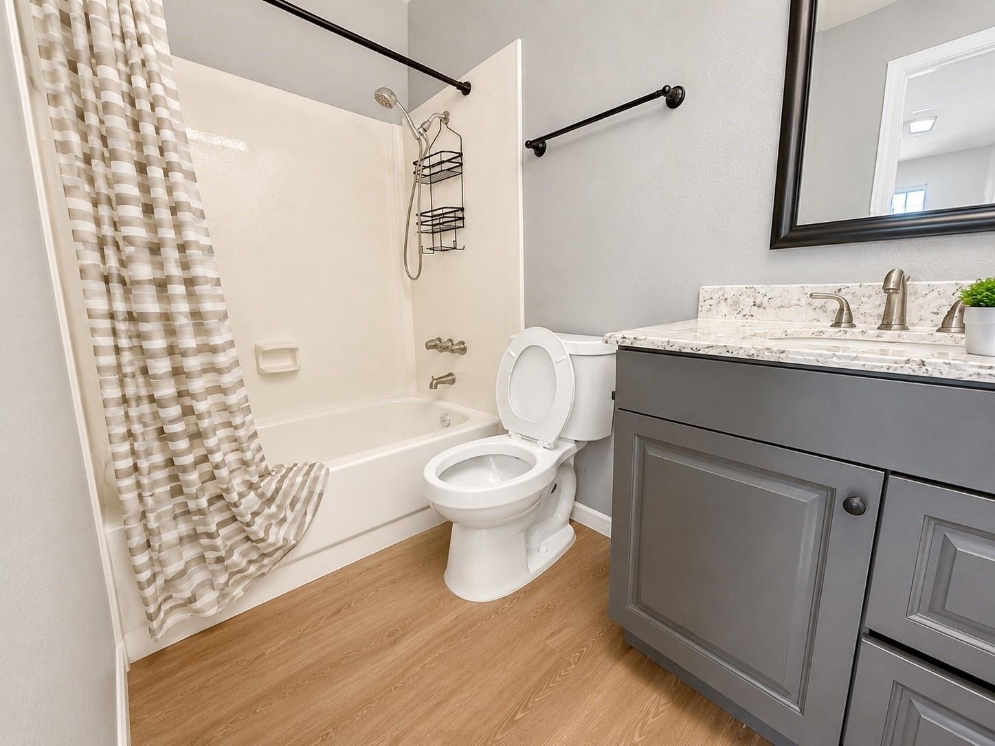 Braes Bend Dr, Houston, TX 77071 #1