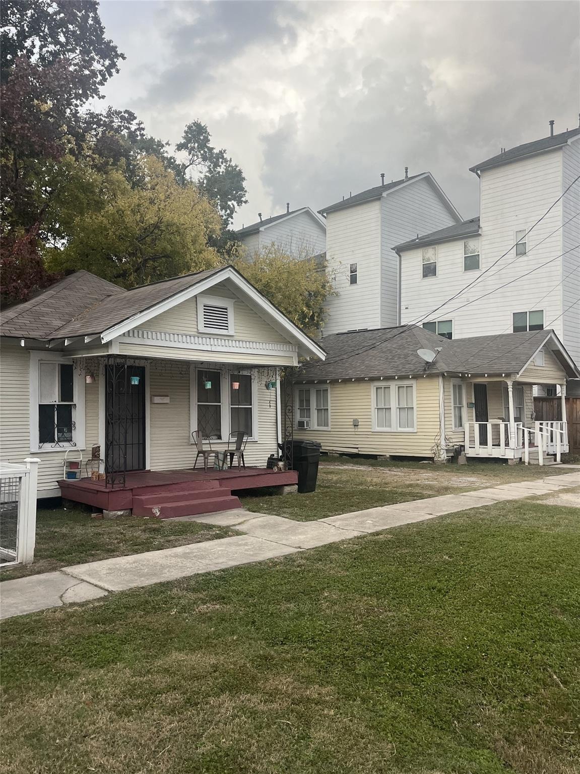 Summer St, Houston, TX 77007 #1