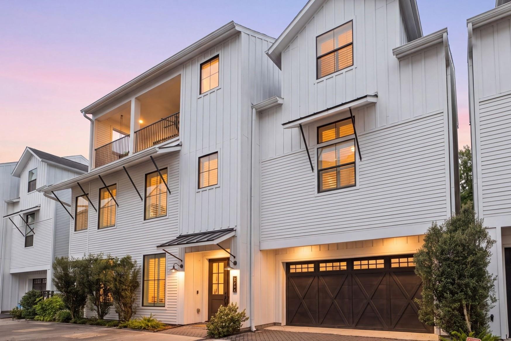 Cottage St, Houston, TX 77009