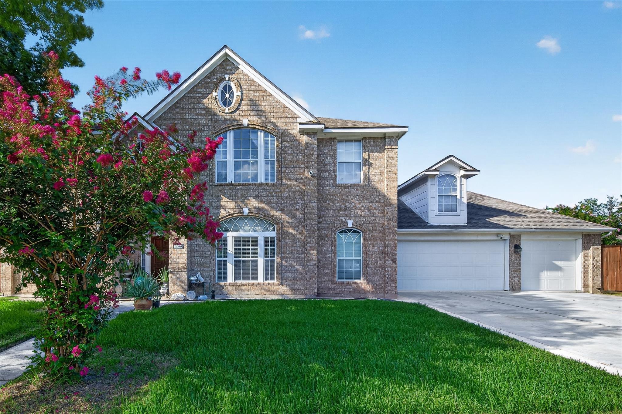 Crystal Point Dr, Katy, TX 77449