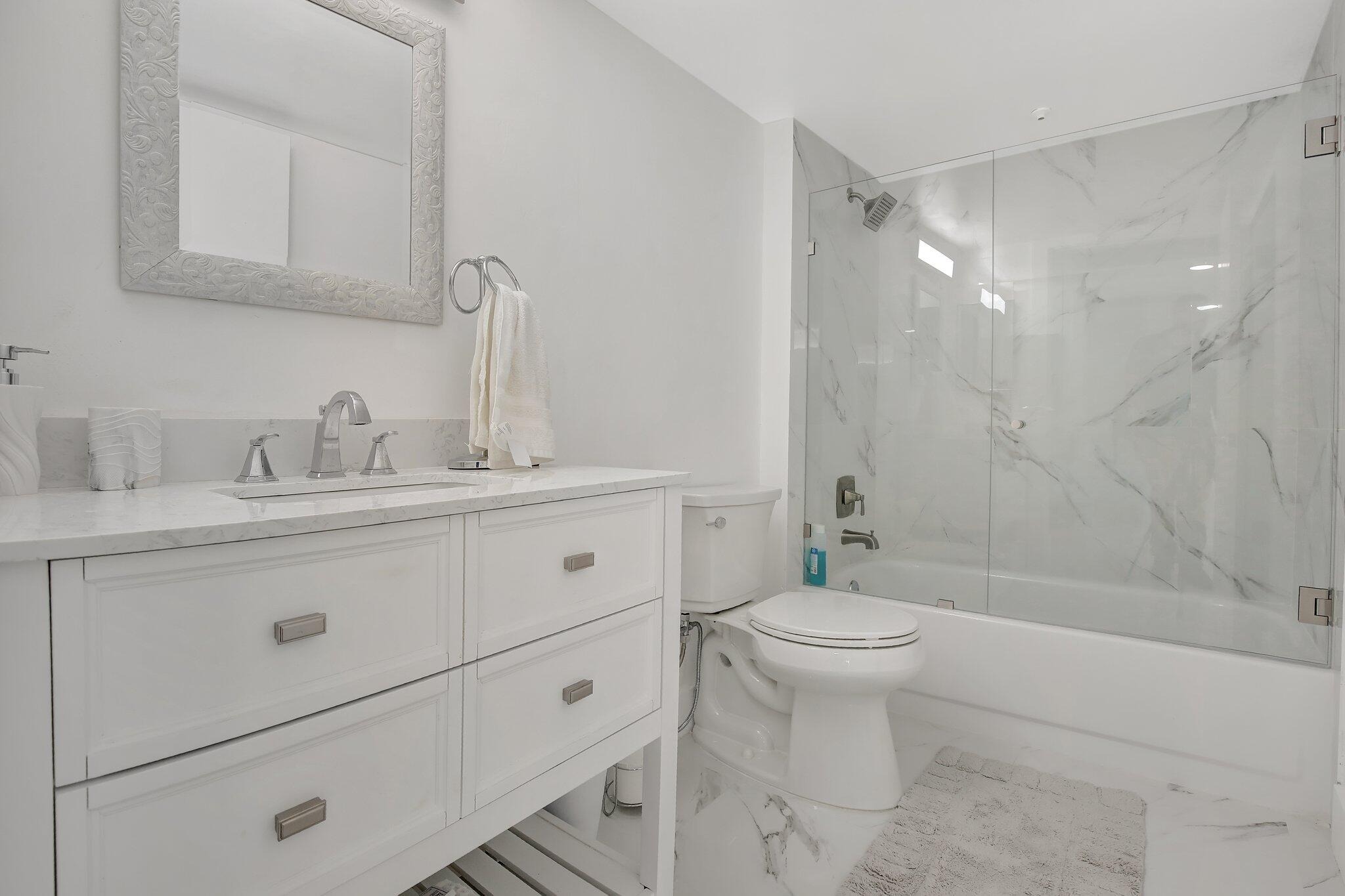 16th Ct, Pembroke Pines, FL 33027