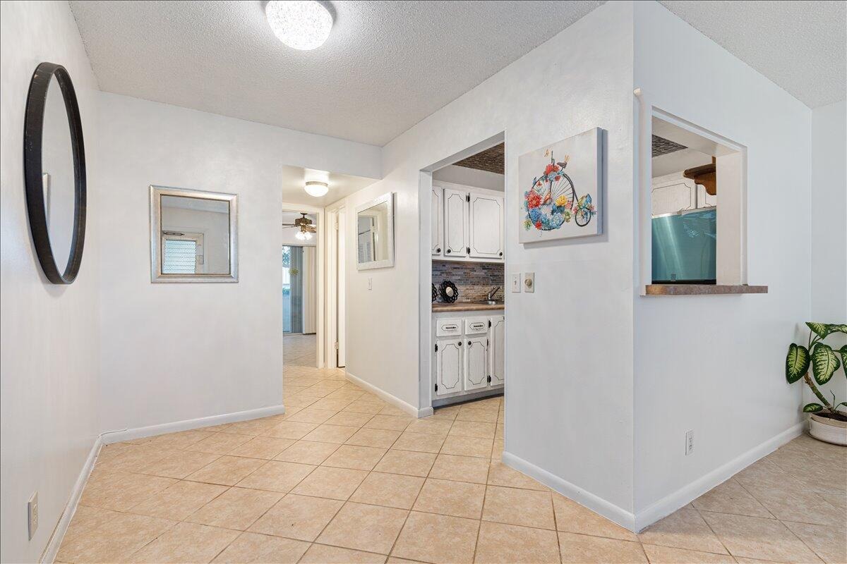 Cambridge , West Palm Beach, FL 33417 #1