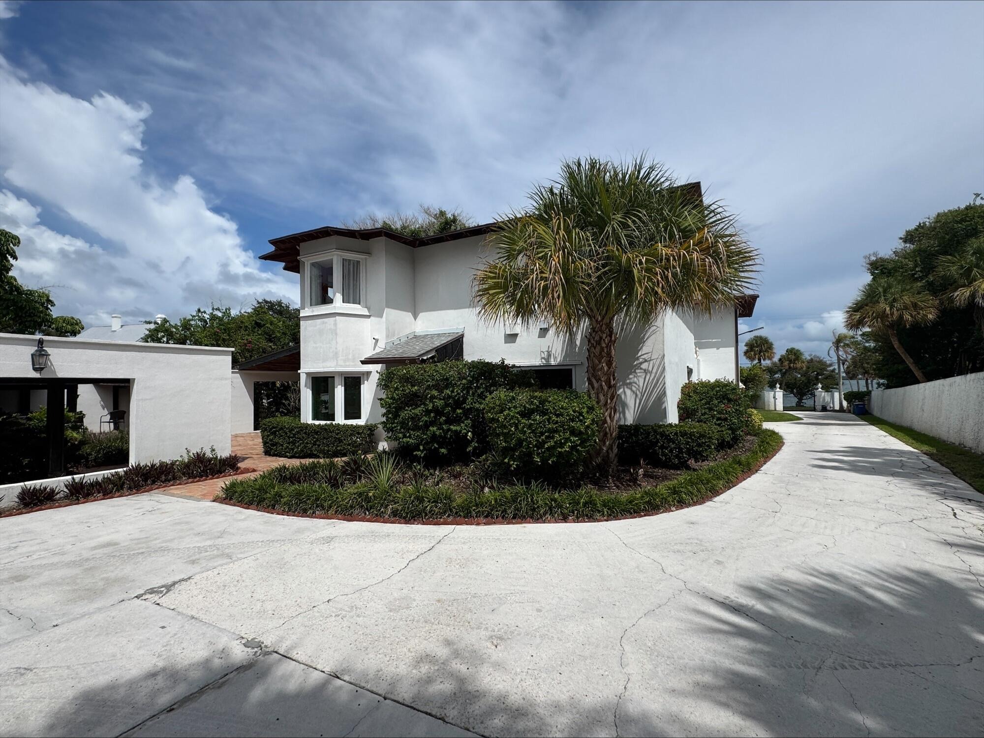 Indian River Dr, Fort Pierce, FL 34950