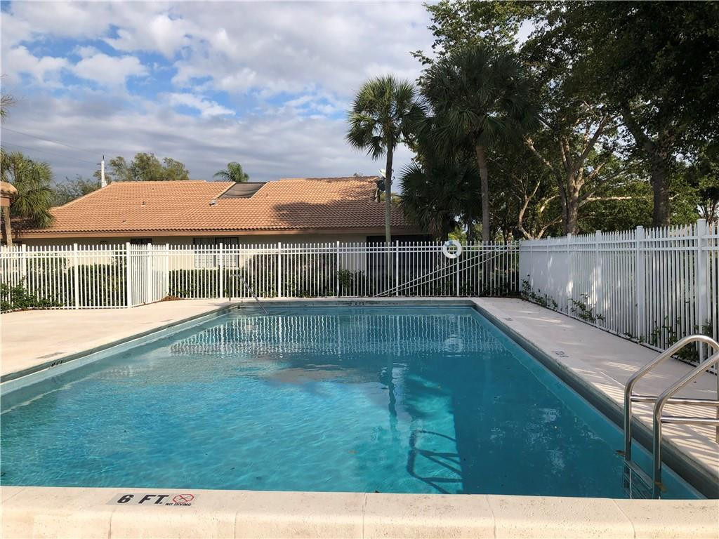 Royal Palm Blvd, Coral Springs, FL 33065