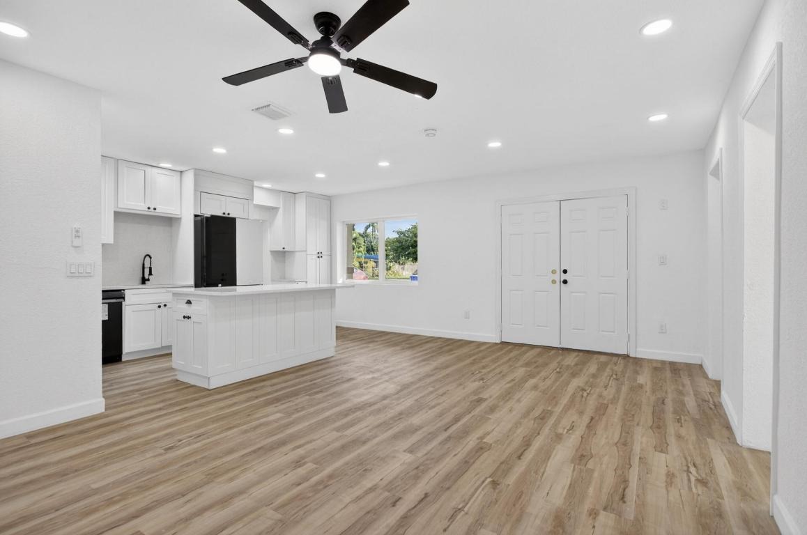 15th Ave, Pompano Beach, FL 33064