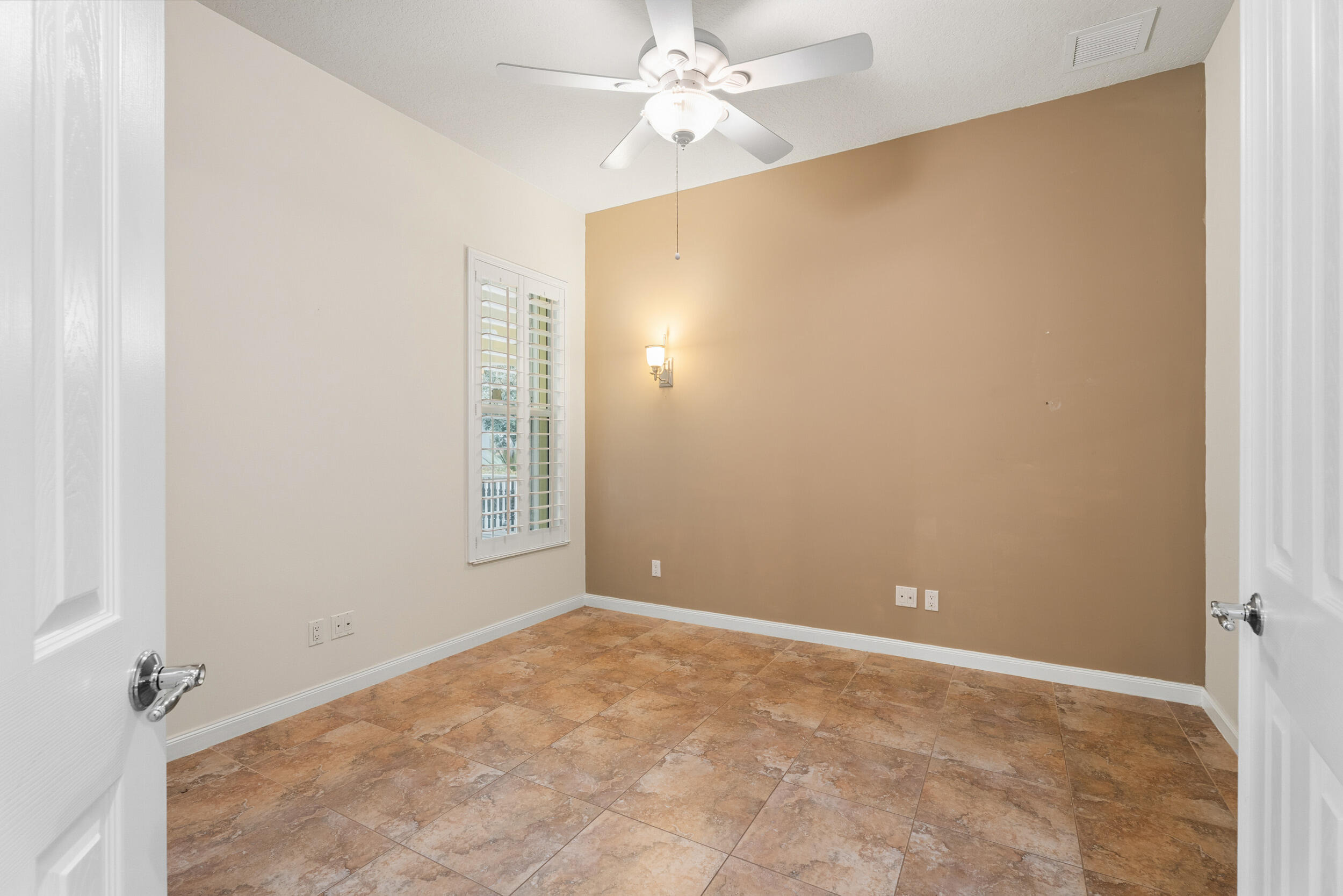 Barbados Sq, Vero Beach, FL 32967 #1