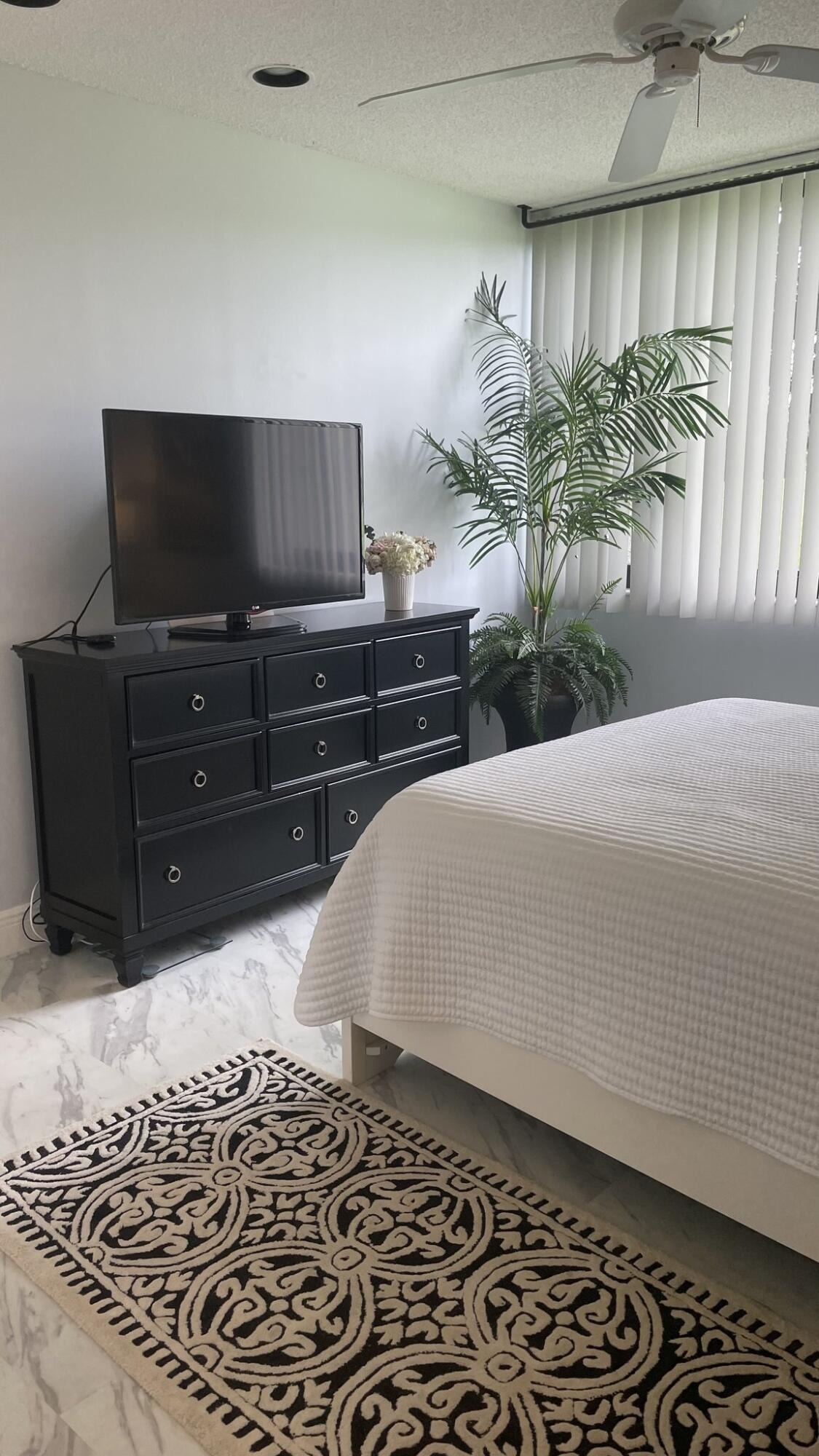 Esedra Ct, Lake Worth, FL 33467