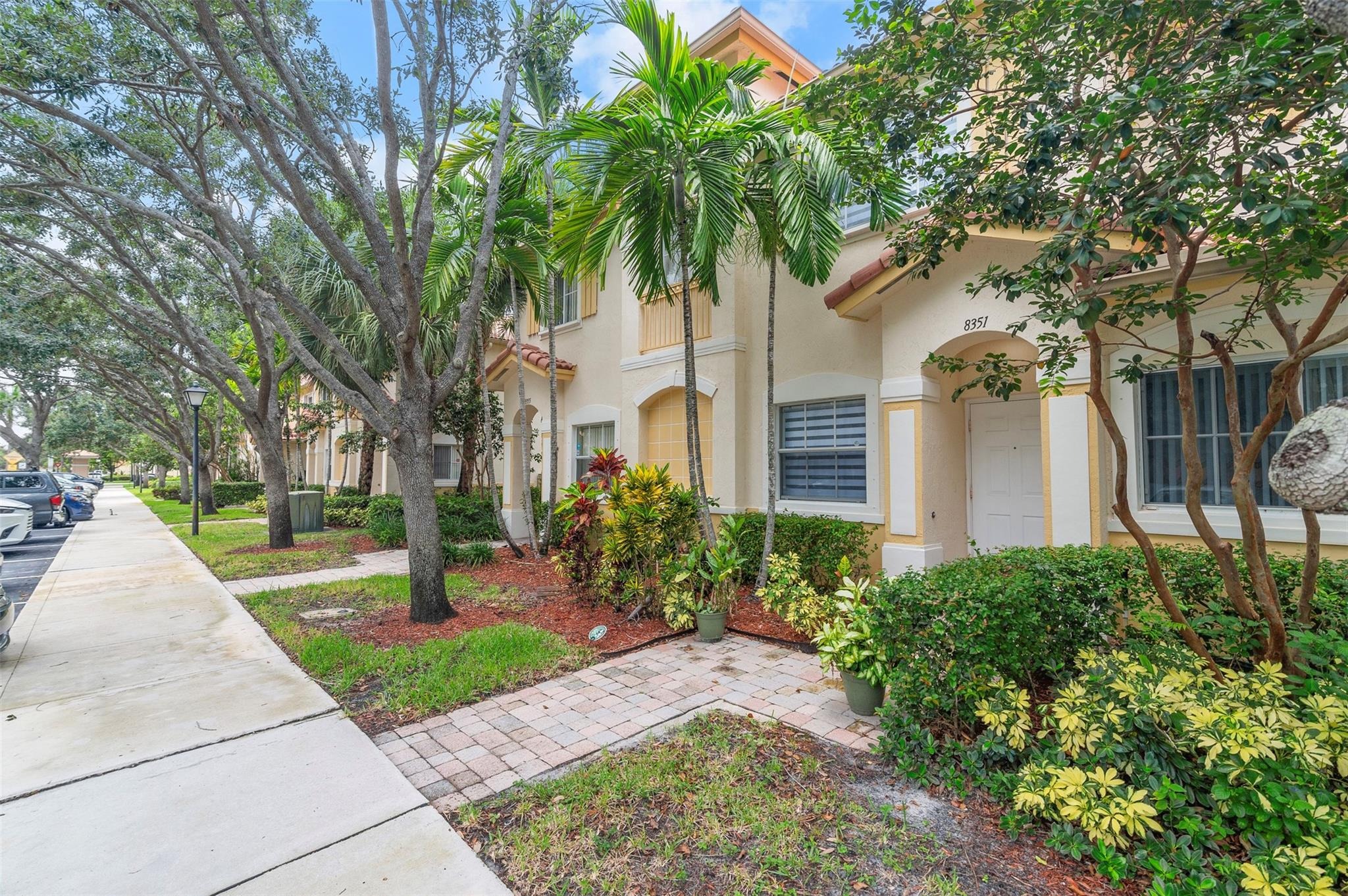 29th St, Miramar, FL 33025 #1