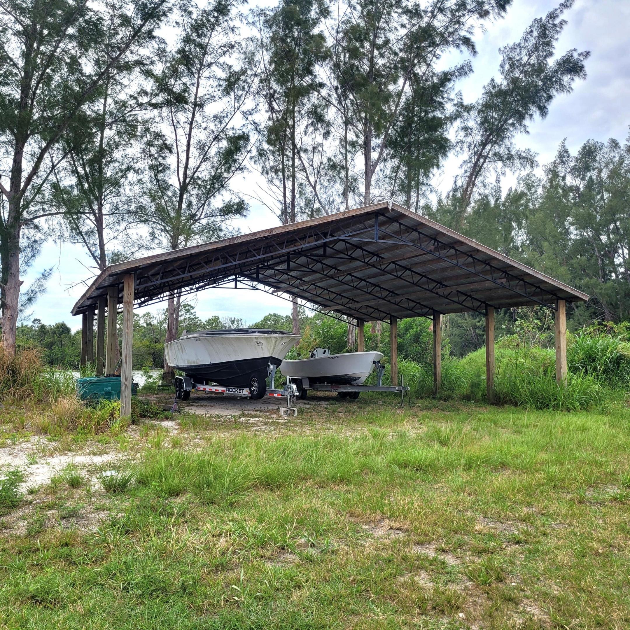 Bridge Rd, Hobe Sound, FL 33455