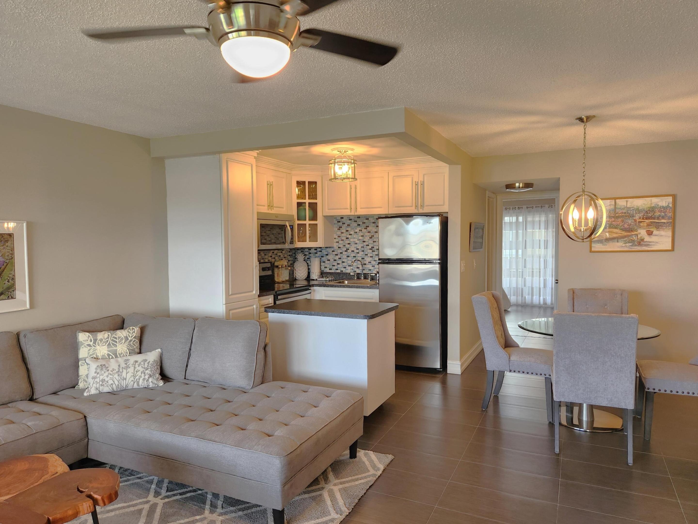 Andover B , West Palm Beach, FL 33417