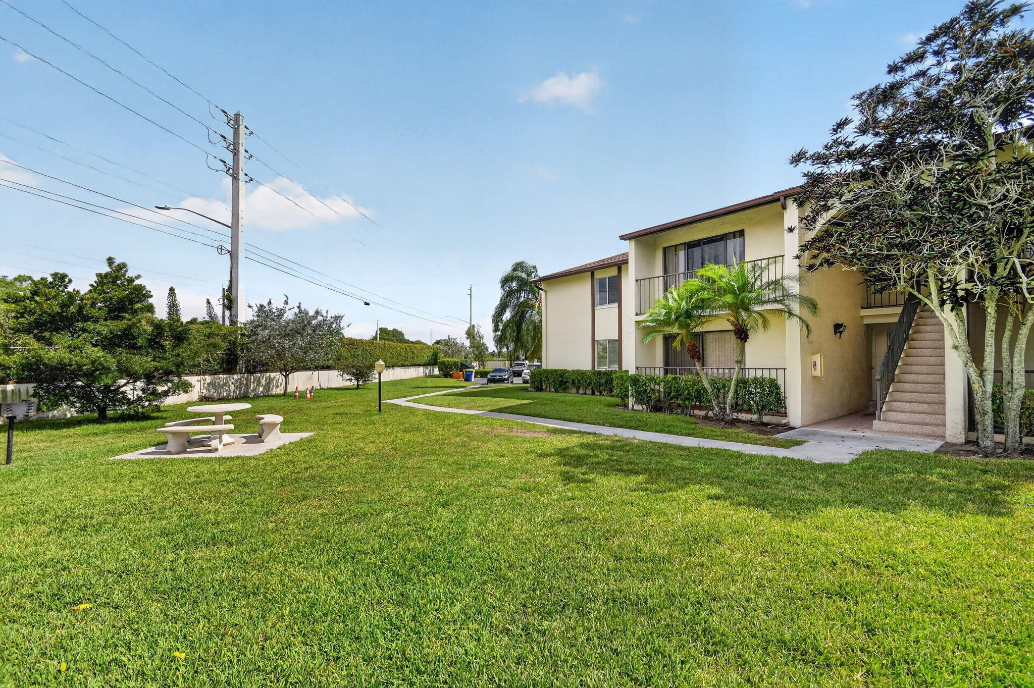 Sable Pine Cir, West Palm Beach, FL 33417