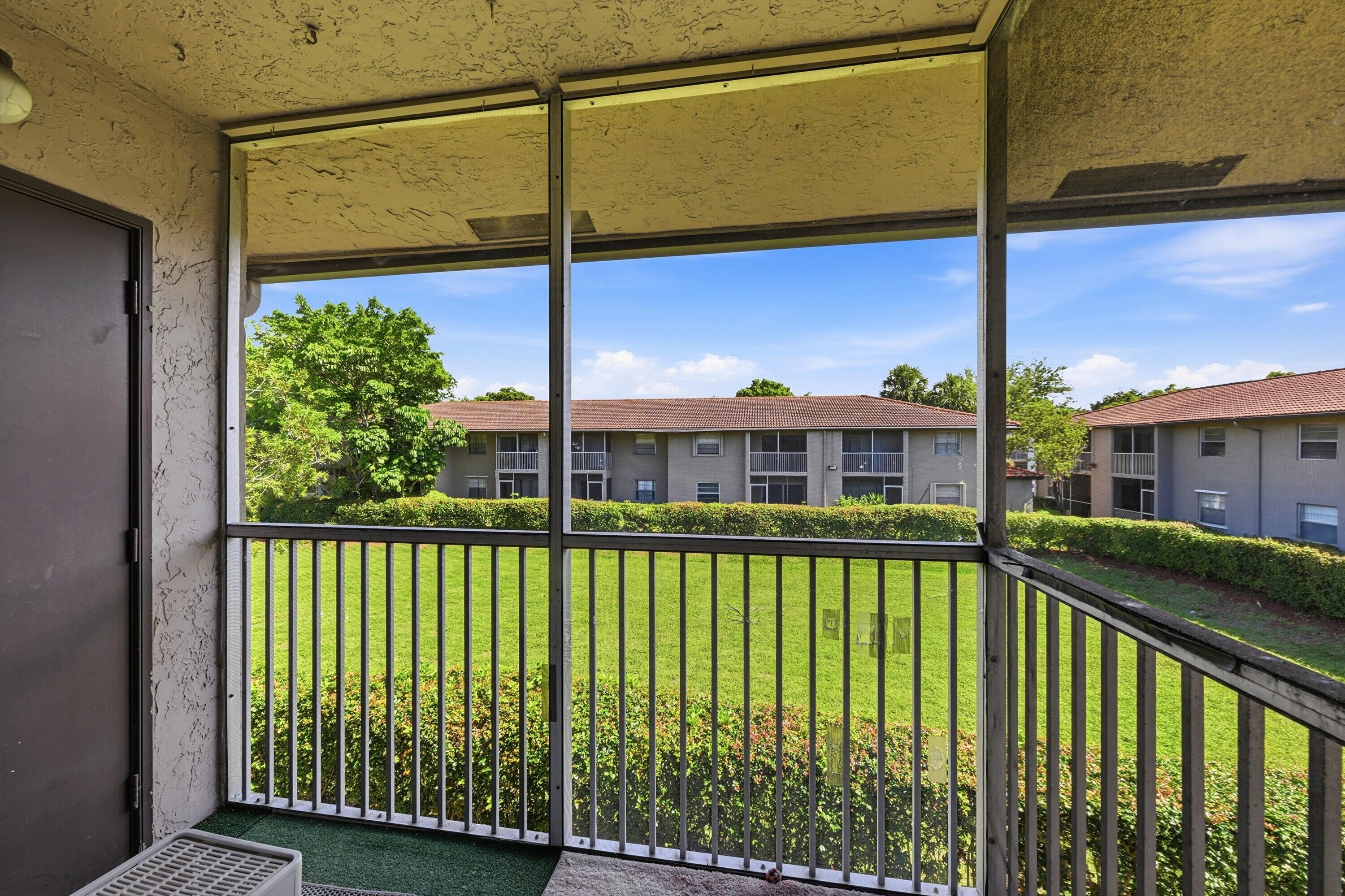 Royal Palm Blvd, Coral Springs, FL 33065