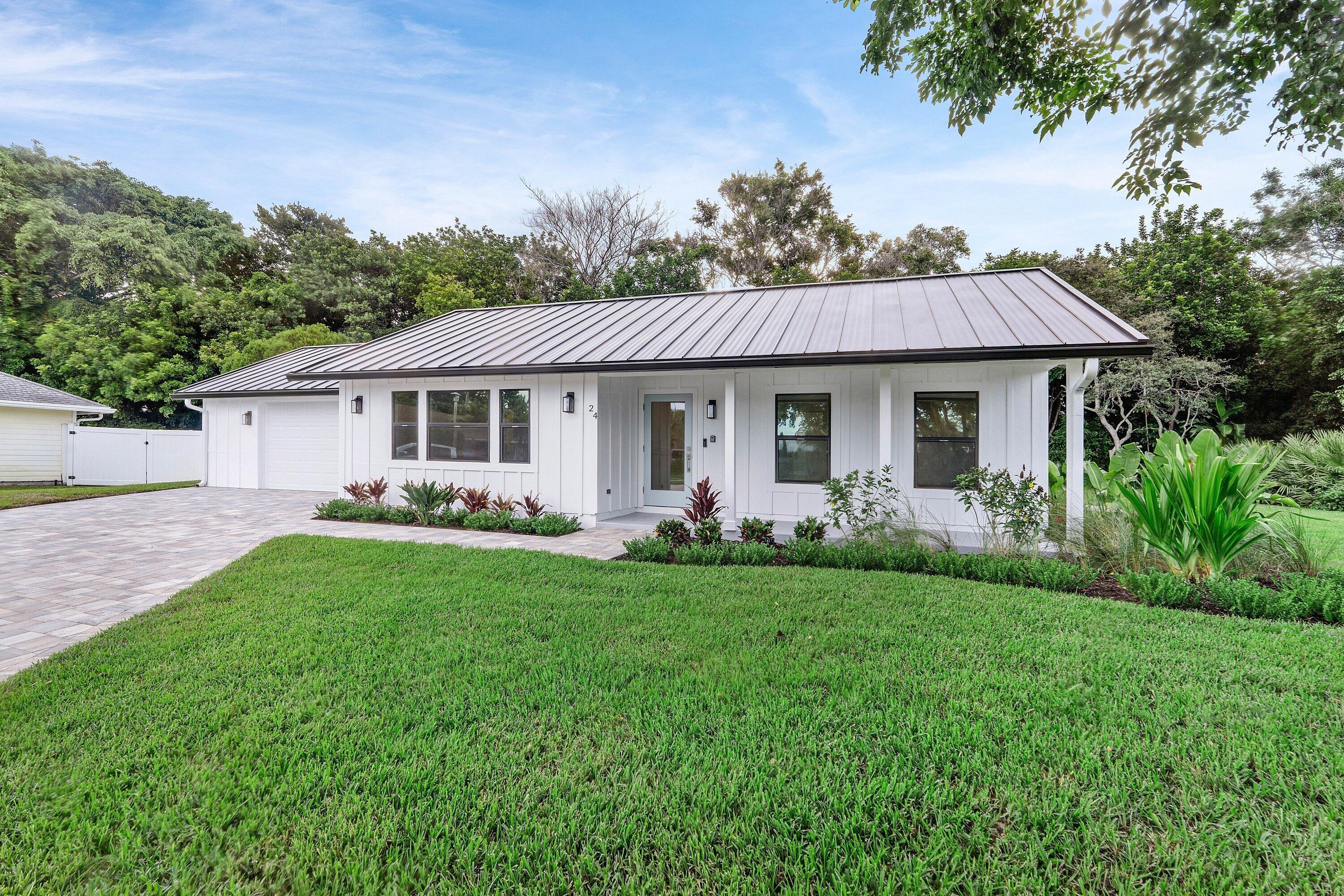 Russell St, Jupiter, FL 33469