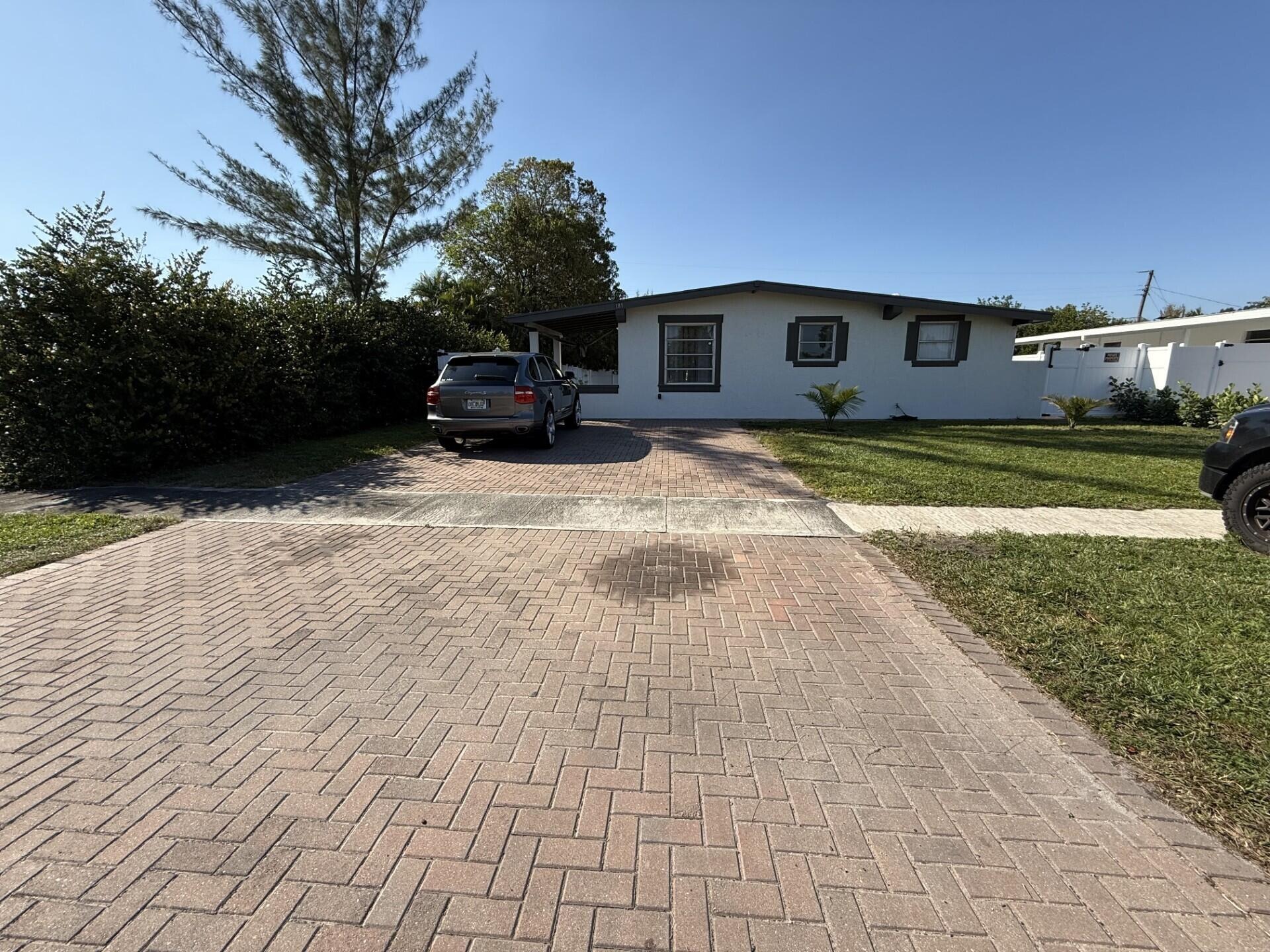 Morgans Way, Palm Springs, FL 33461